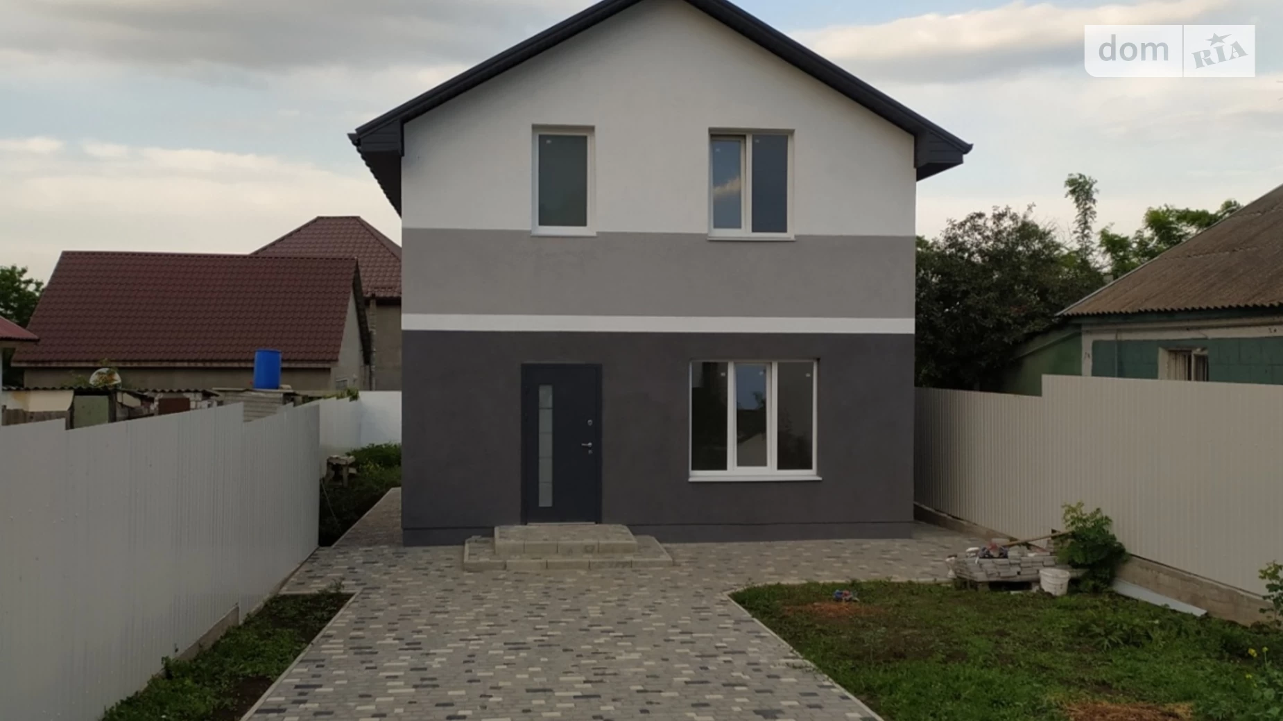Продается дом на 2 этажа 122.2 кв. м с гаражом, цена: 95000 $ - фото 2