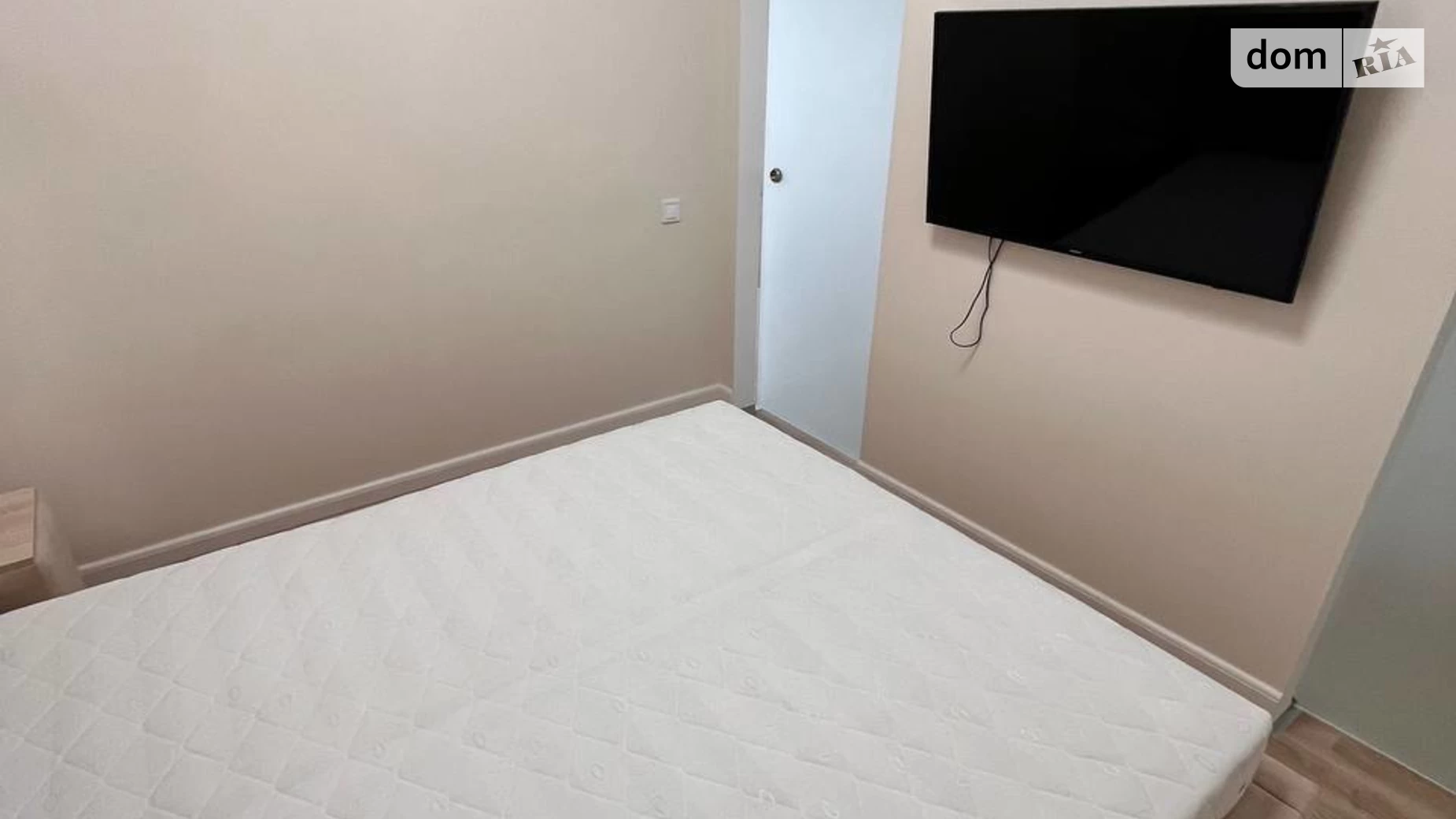 Продается 1-комнатная квартира 53.6 кв. м в Одессе, бул. Французский, 60В - фото 2