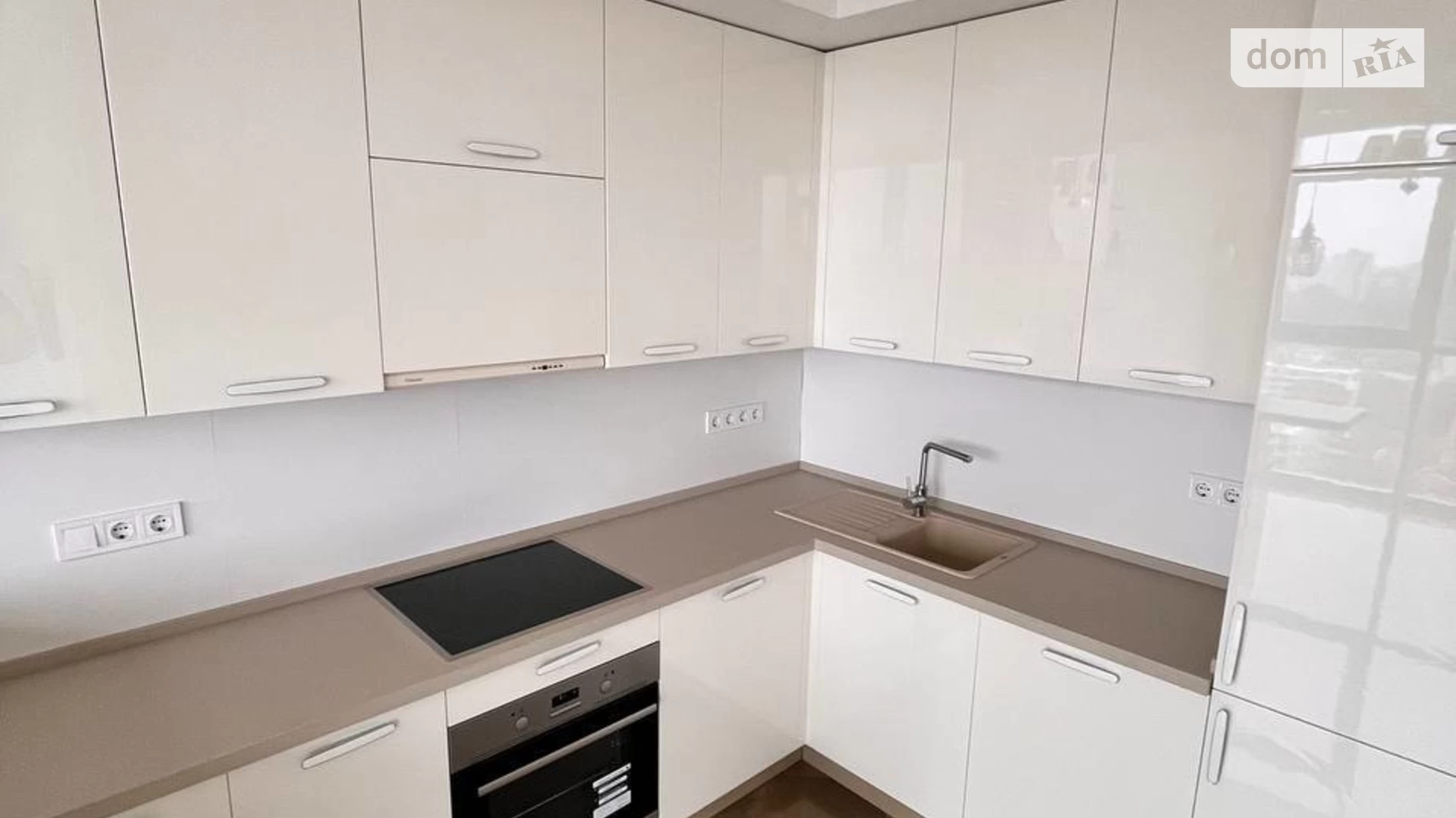 Продается 1-комнатная квартира 53.6 кв. м в Одессе, бул. Французский, 60В - фото 4