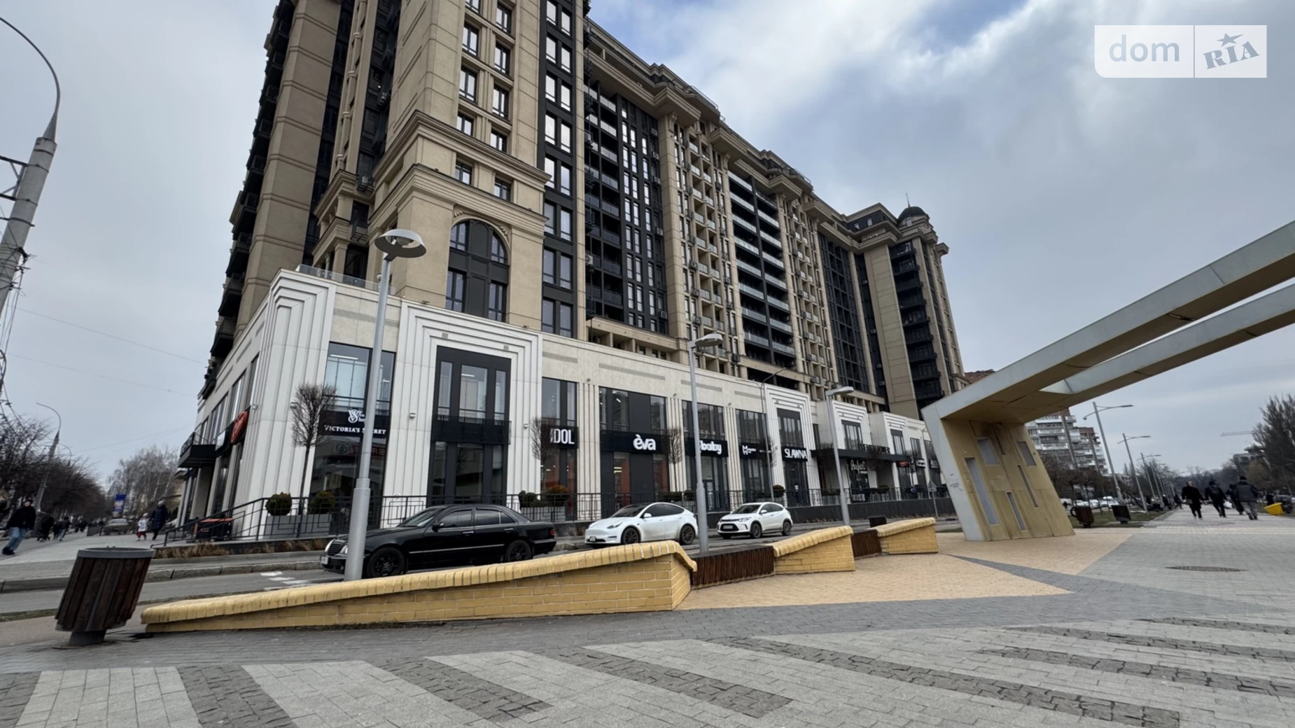 Продается 2-комнатная квартира 82 кв. м в Виннице, просп. Космонавтов, 49 - фото 3