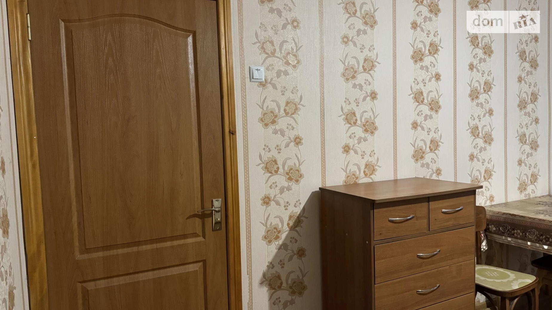 Продается 1-комнатная квартира 32.1 кв. м в Сутисках, ул. Гагарина, 6 - фото 2