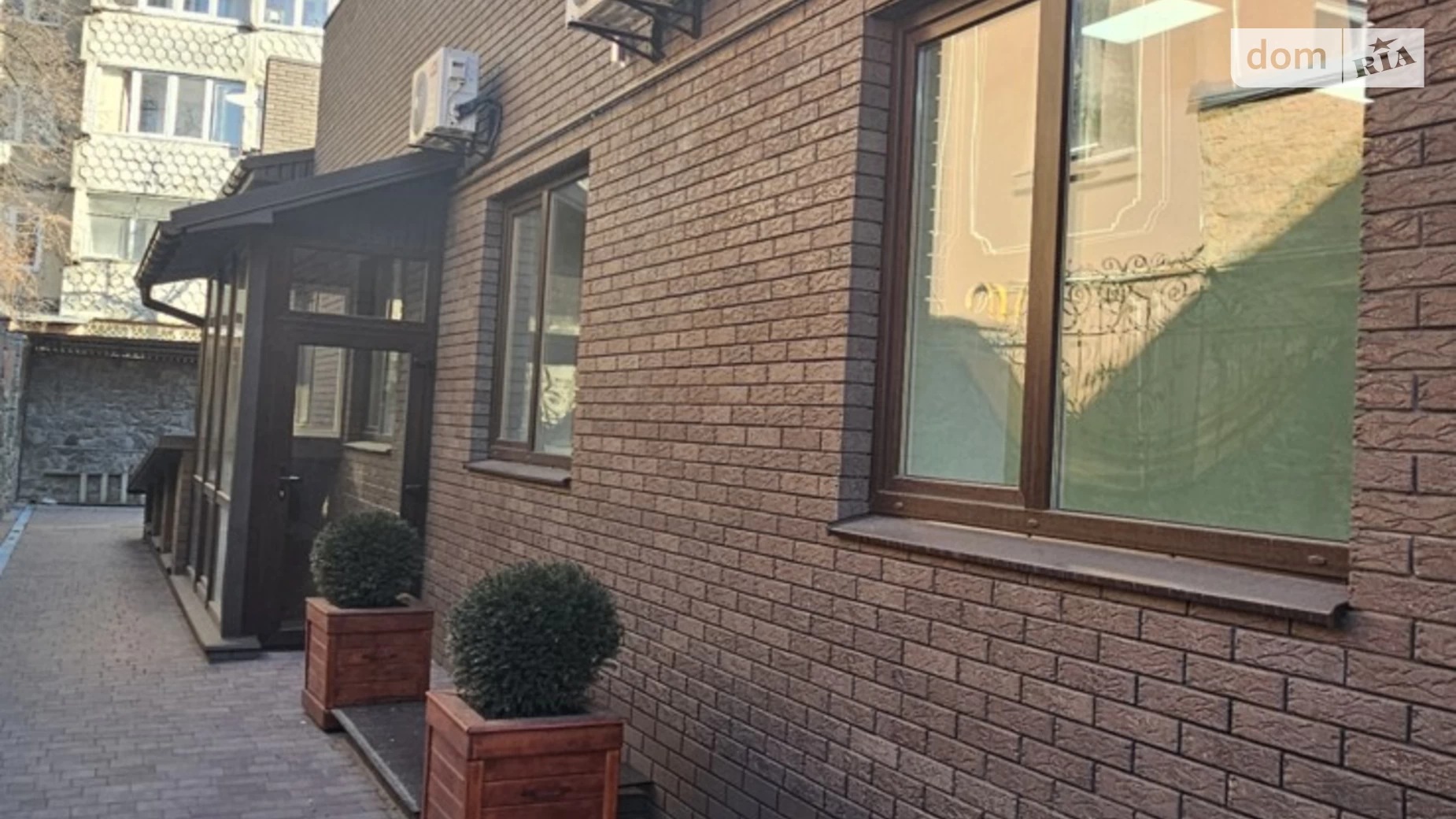 Продается помещения свободного назначения 437 кв. м в 1-этажном здании, цена: 1500000 $ - фото 2