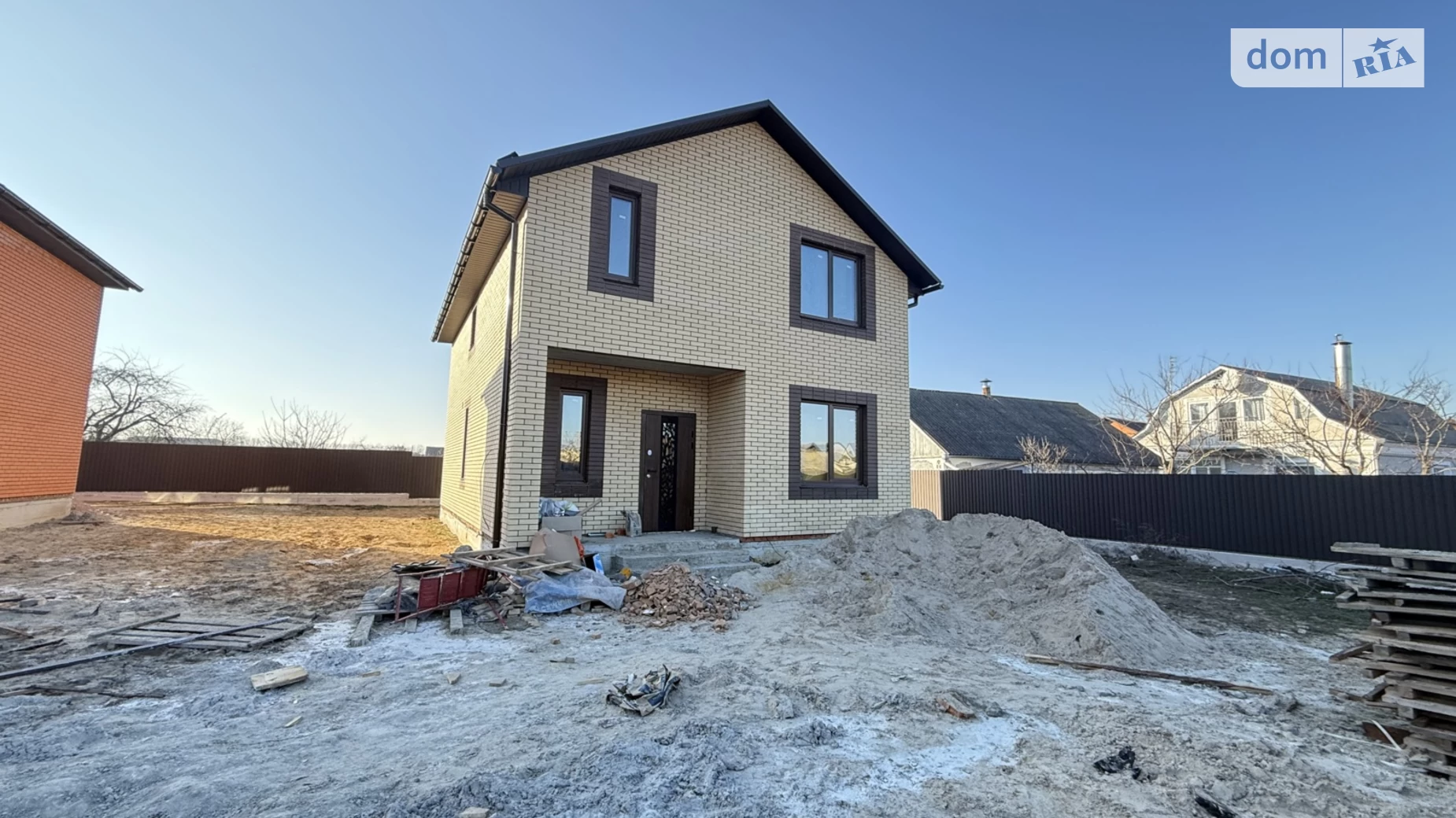 Продается дом на 2 этажа 125 кв. м с балконом, цена: 94999 $ - фото 5