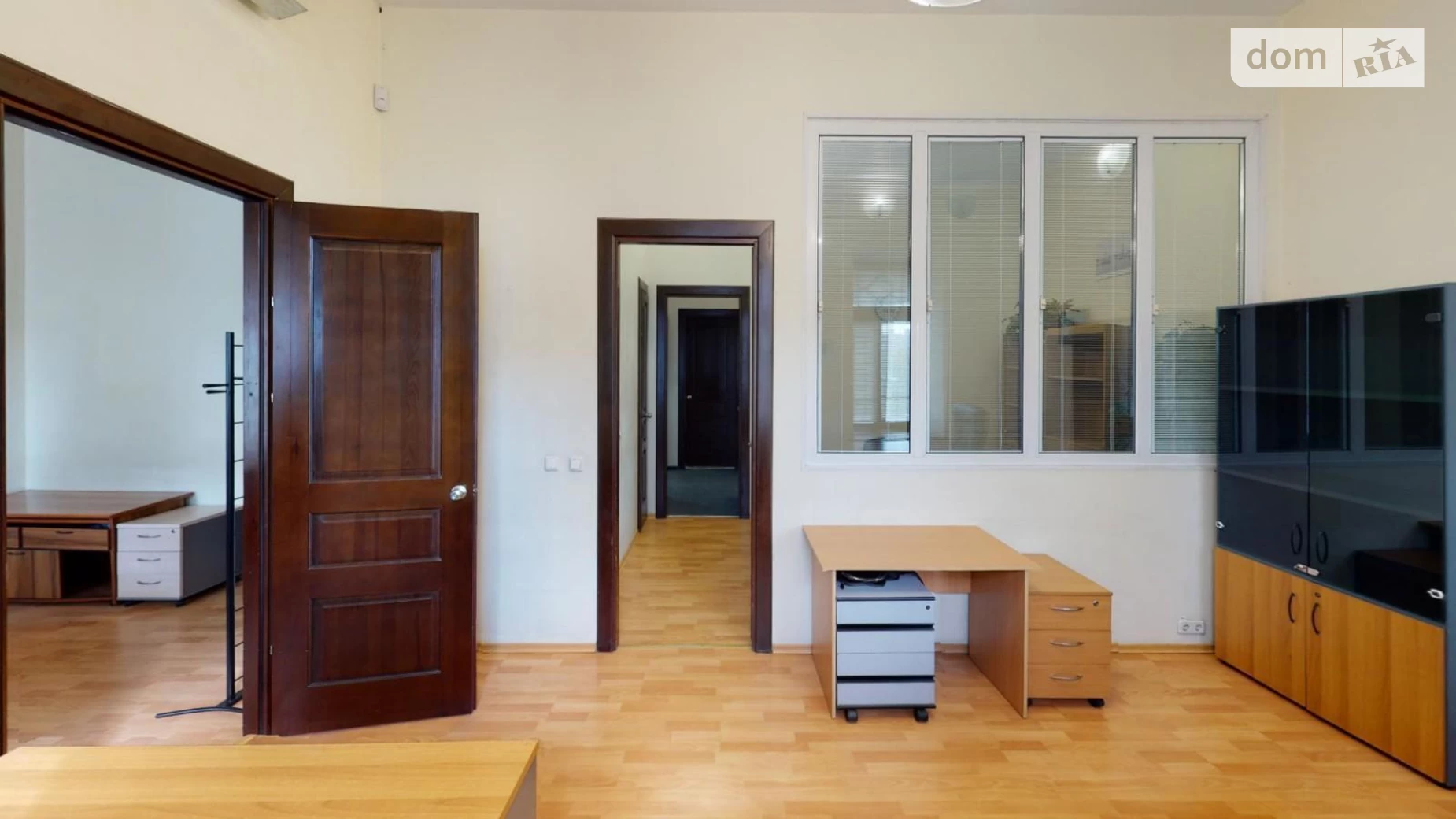 Продається офіс 140 кв. м в бізнес-центрі, цена: 300000 $ - фото 2