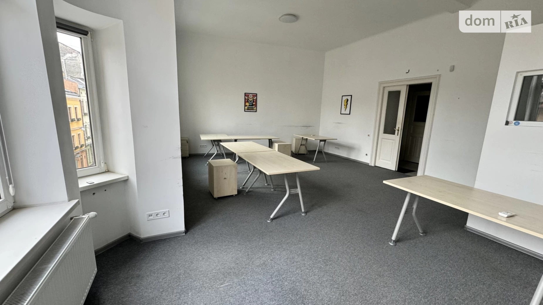 Сдается в аренду офис 246.1 кв. м в бизнес-центре, цена: 3691.5 $ - фото 3
