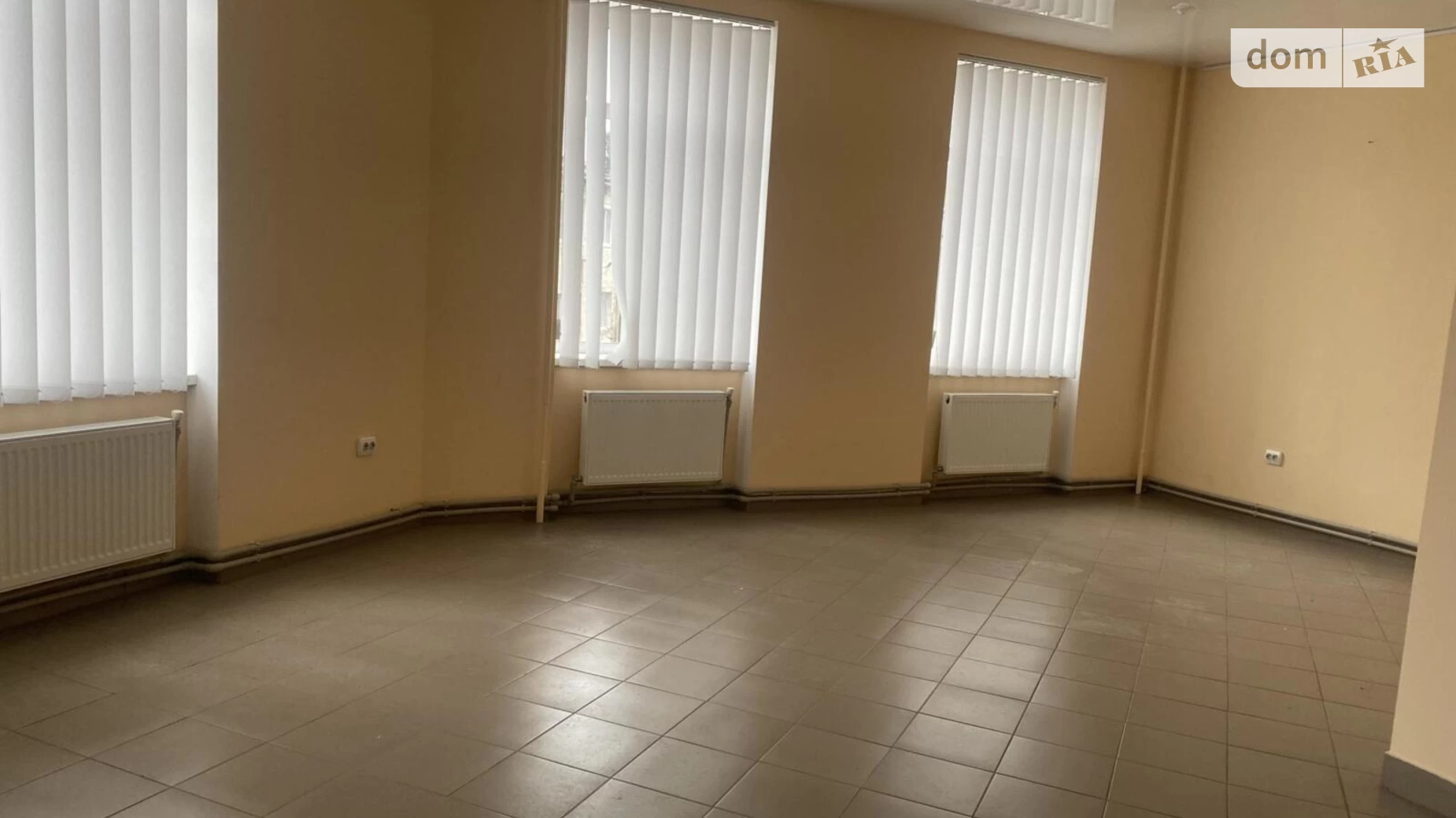 Здається в оренду офіс 45 кв. м в бізнес-центрі, цена: 100 $ - фото 5