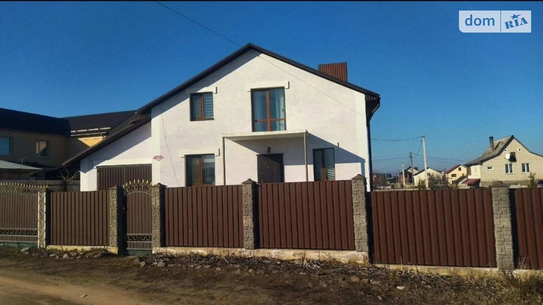 Продается дом на 2 этажа 212.9 кв. м с мансардой, цена: 185000 $ - фото 2