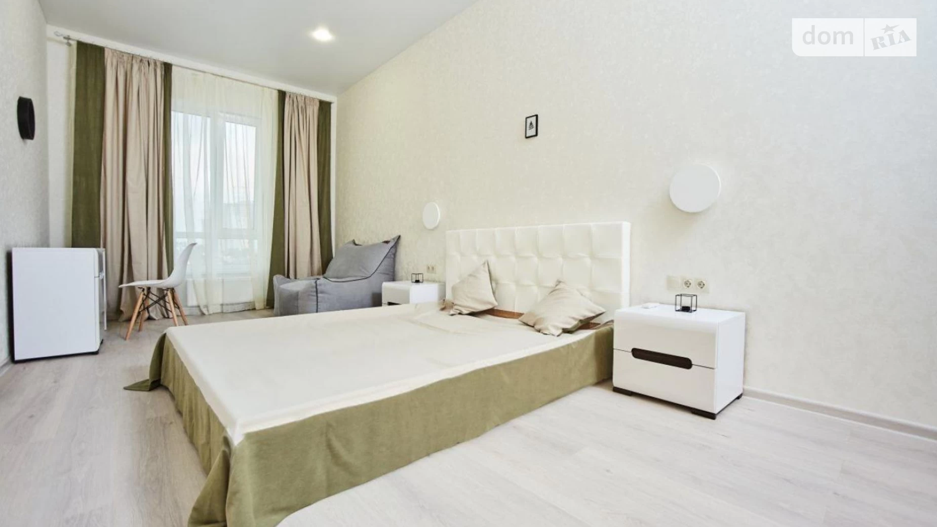 Продается 1-комнатная квартира 45 кв. м в Одессе, Фонтанская дор., 58/3 - фото 4