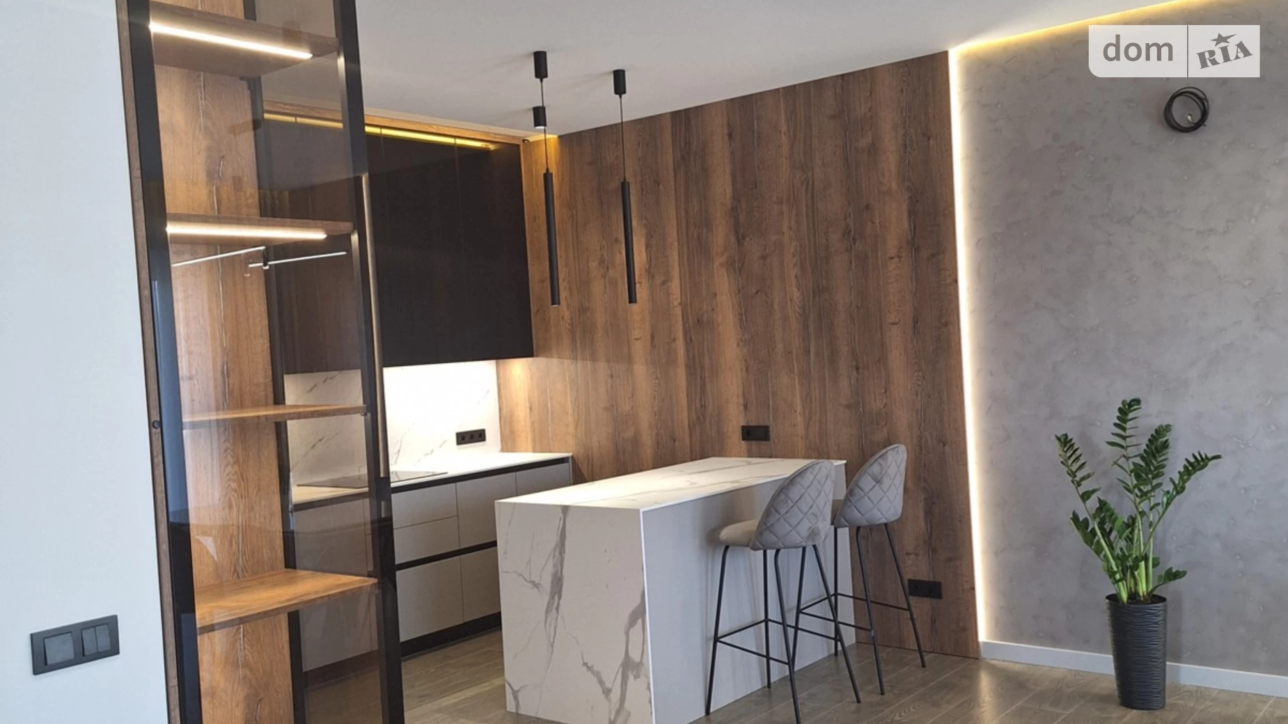 Продается дом на 2 этажа 171 кв. м с бассейном, цена: 270000 $ - фото 2