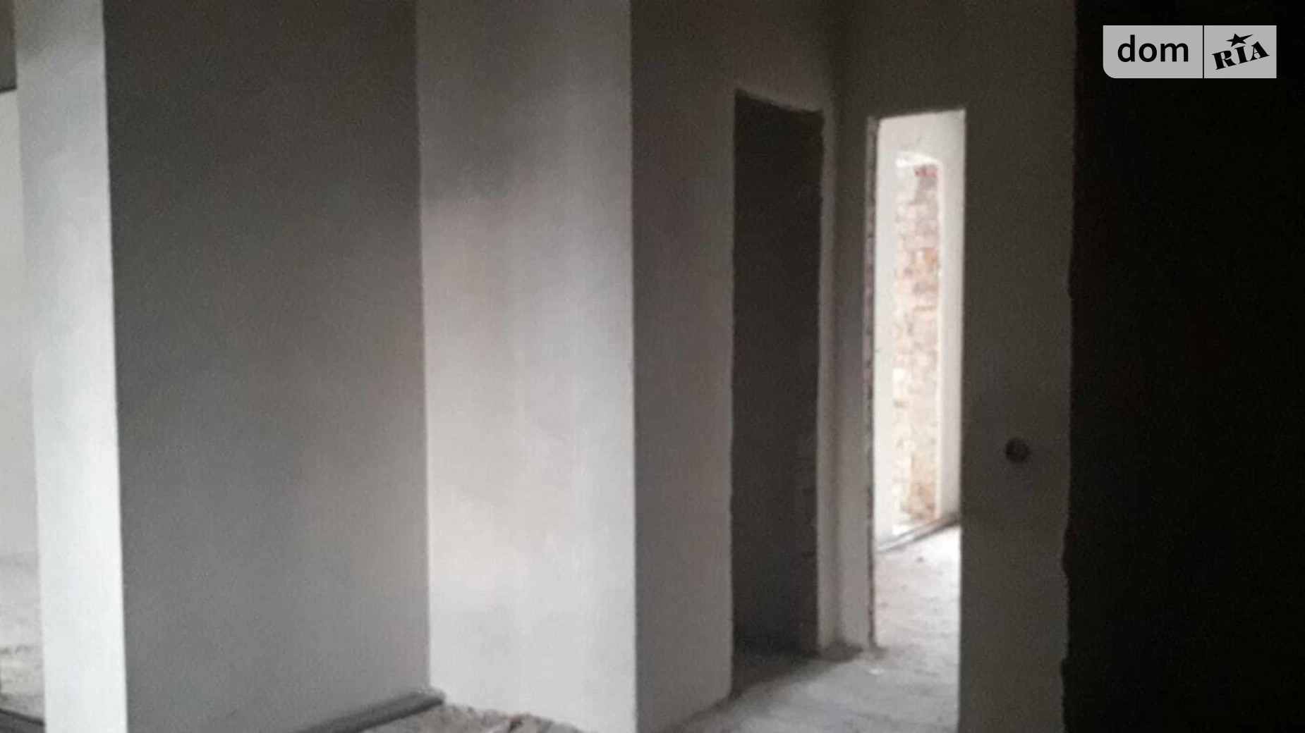 Продается 3-комнатная квартира 96 кв. м в Ивано-Франковске, ул. Чорноты Куринного, 2 корпус 2 - фото 2