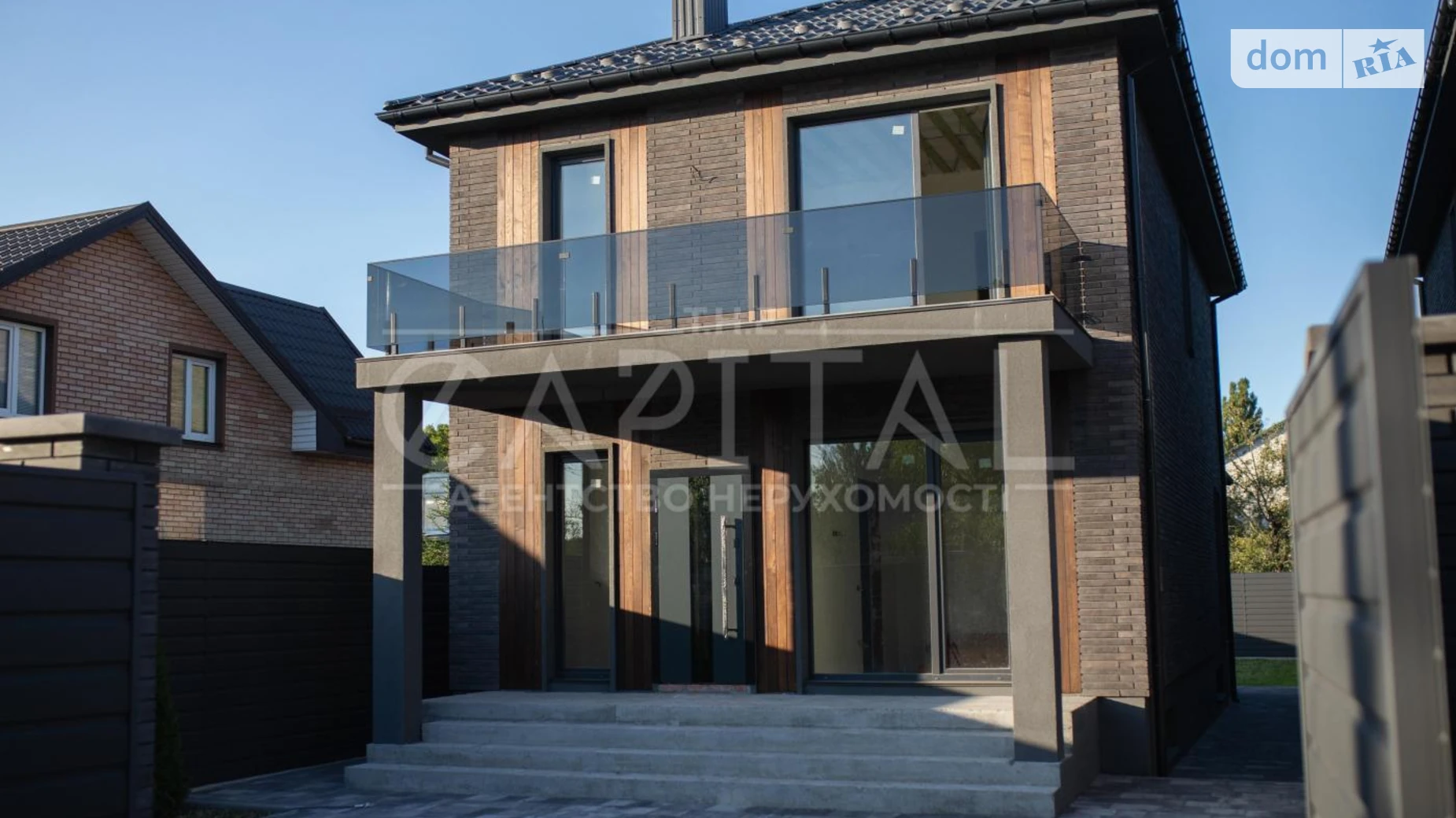Продается дом на 2 этажа 220 кв. м с бассейном, цена: 285000 $ - фото 3