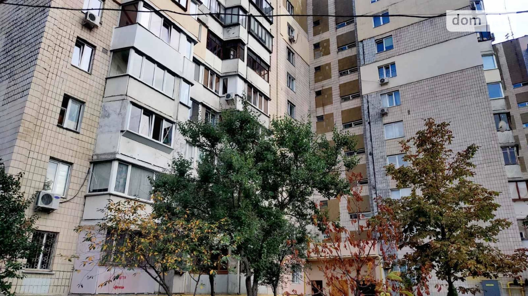 Продается 3-комнатная квартира 71 кв. м в Киеве, ул. Анны Ахматовой, 11 - фото 2