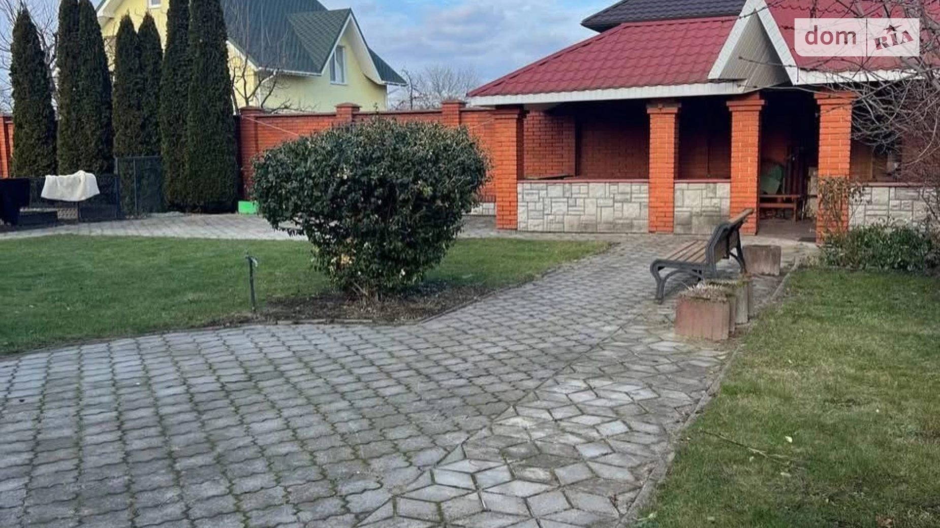 Продается дом на 2 этажа 468 кв. м с верандой, цена: 240000 $ - фото 2