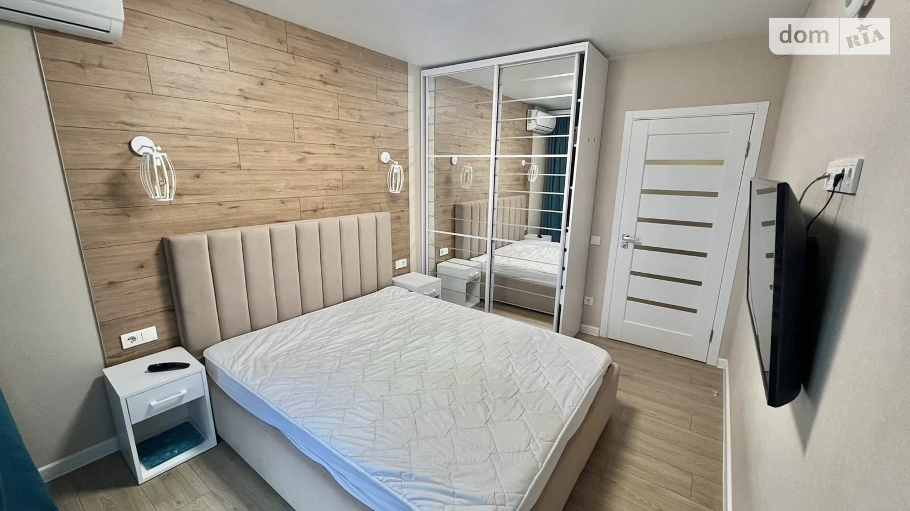 2-комнатная квартира 72.1 кв. м в Запорожье - фото 2