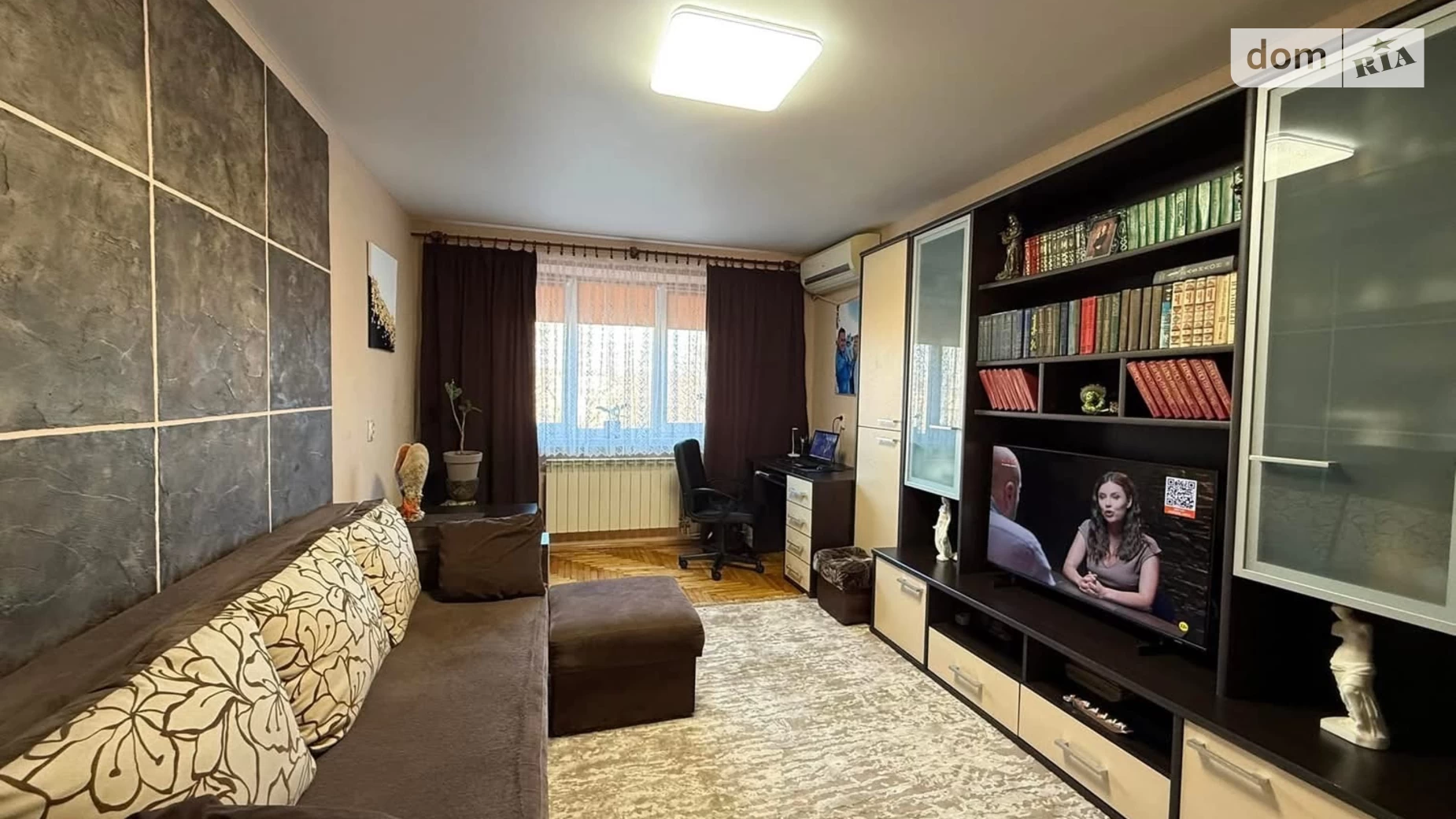 Продается 3-комнатная квартира 58.5 кв. м в Ужгороде, цена: 65000 $ - фото 2