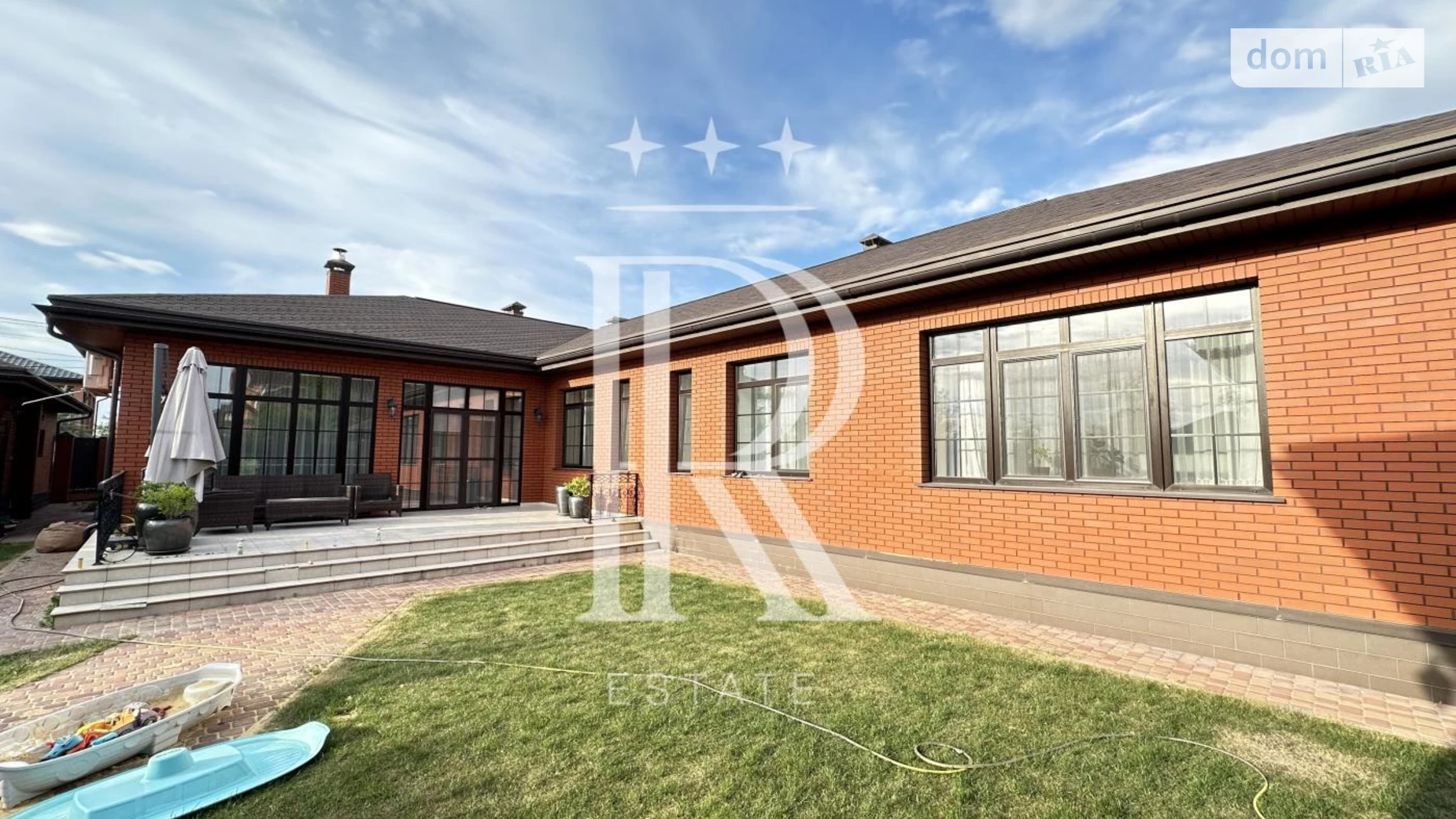 Продается одноэтажный дом 229.9 кв. м с камином, цена: 390000 $ - фото 2