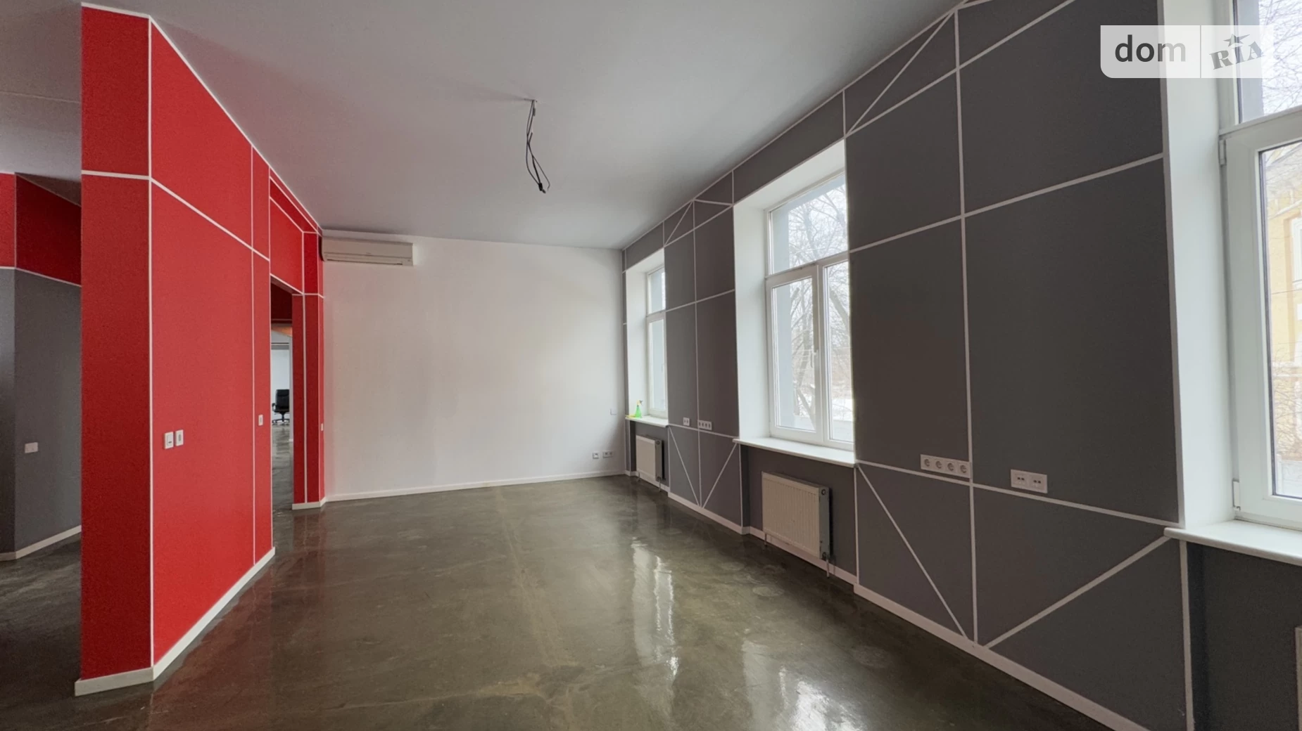 Сдается в аренду офис 213 кв. м в бизнес-центре, цена: 4047 $ - фото 3