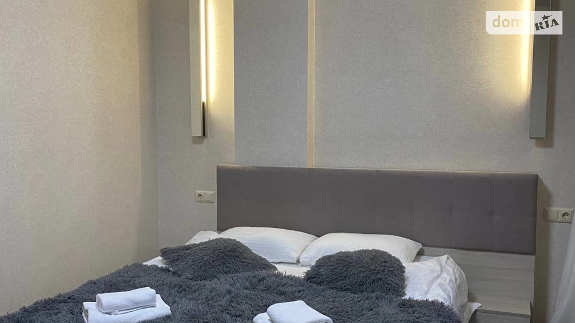 Продається 1-кімнатна квартира 22.4 кв. м у Буковелі, вул. Вишні - фото 2