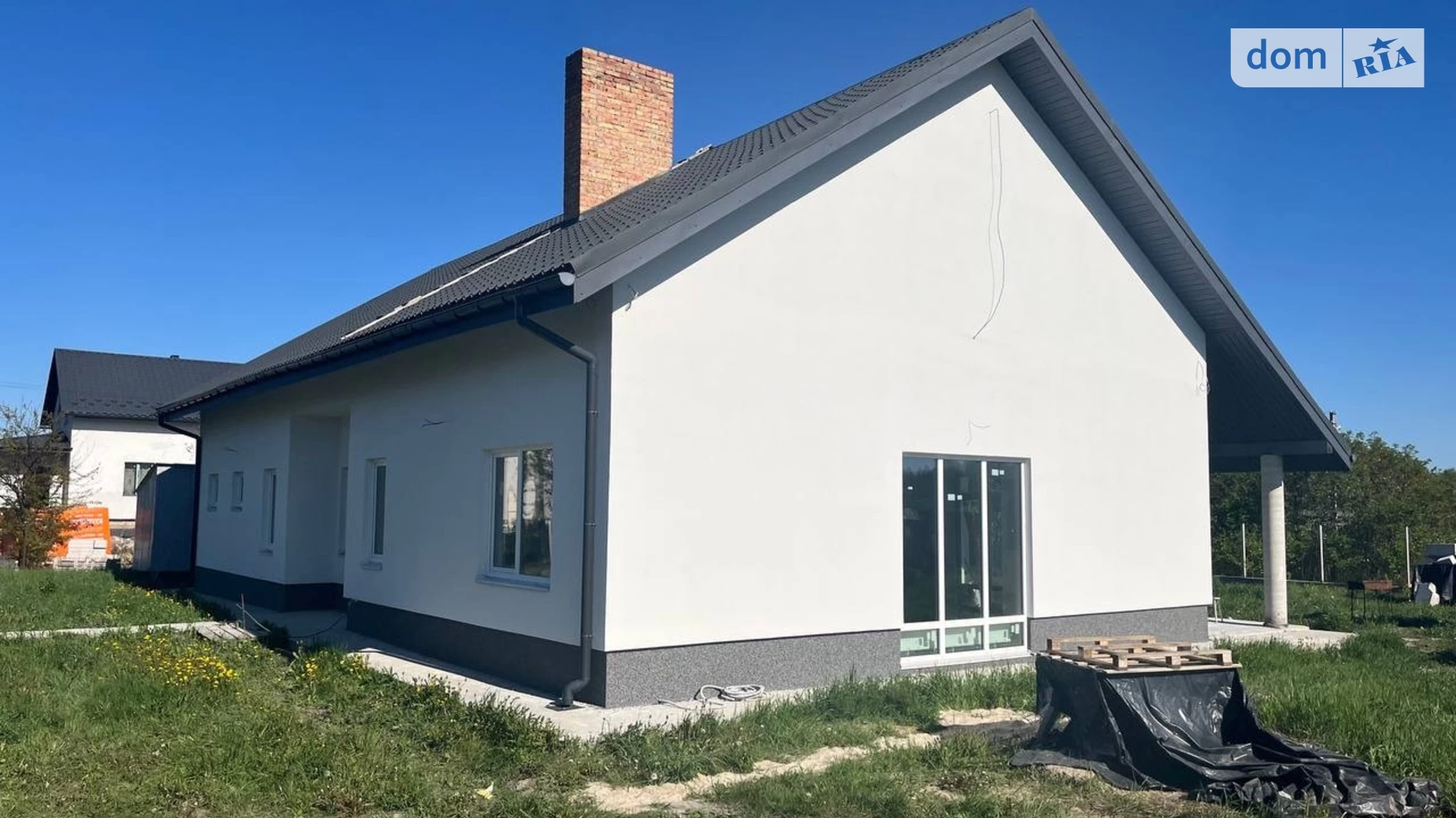 Продается дом на 2 этажа 270 кв. м с камином, цена: 150000 € - фото 3