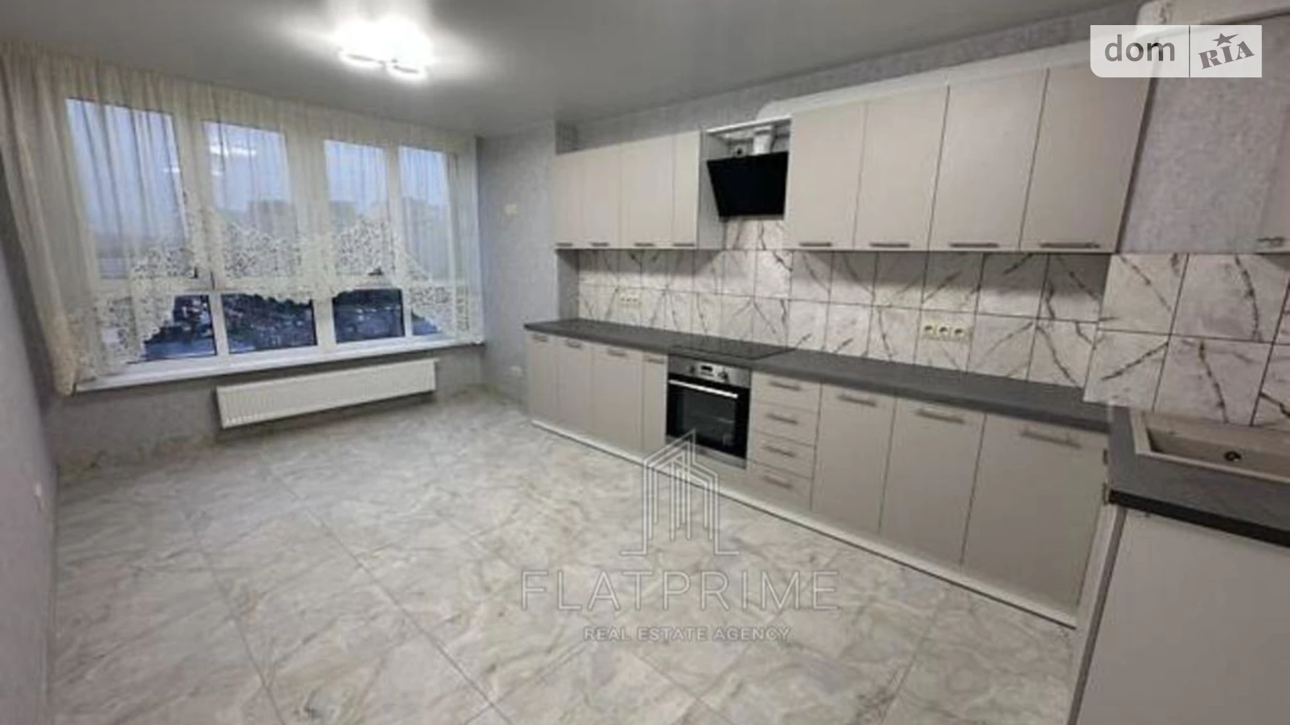 Продається 1-кімнатна квартира 54.2 кв. м у Києві, вул. Михайла Максимовича, 32Б - фото 2