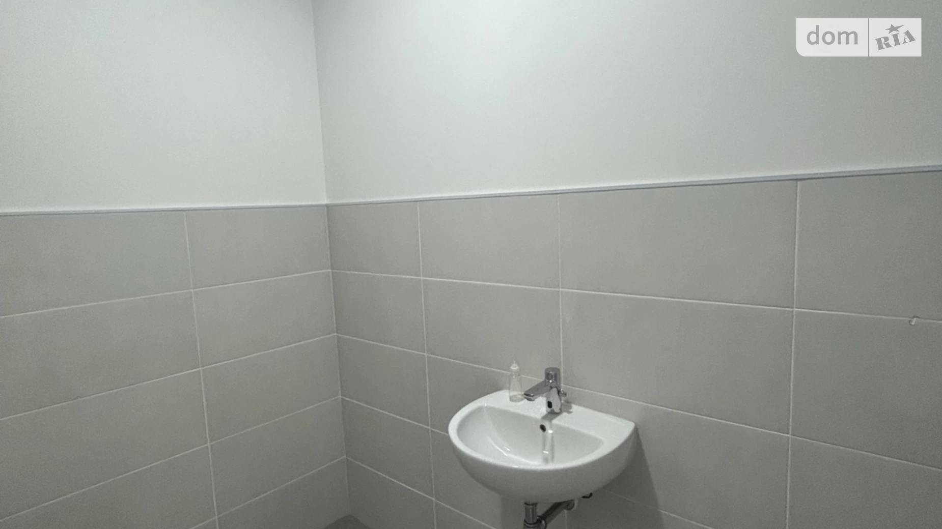 Здається в оренду офіс 1377 кв. м в бізнес-центрі, цена: 30294 $ - фото 4
