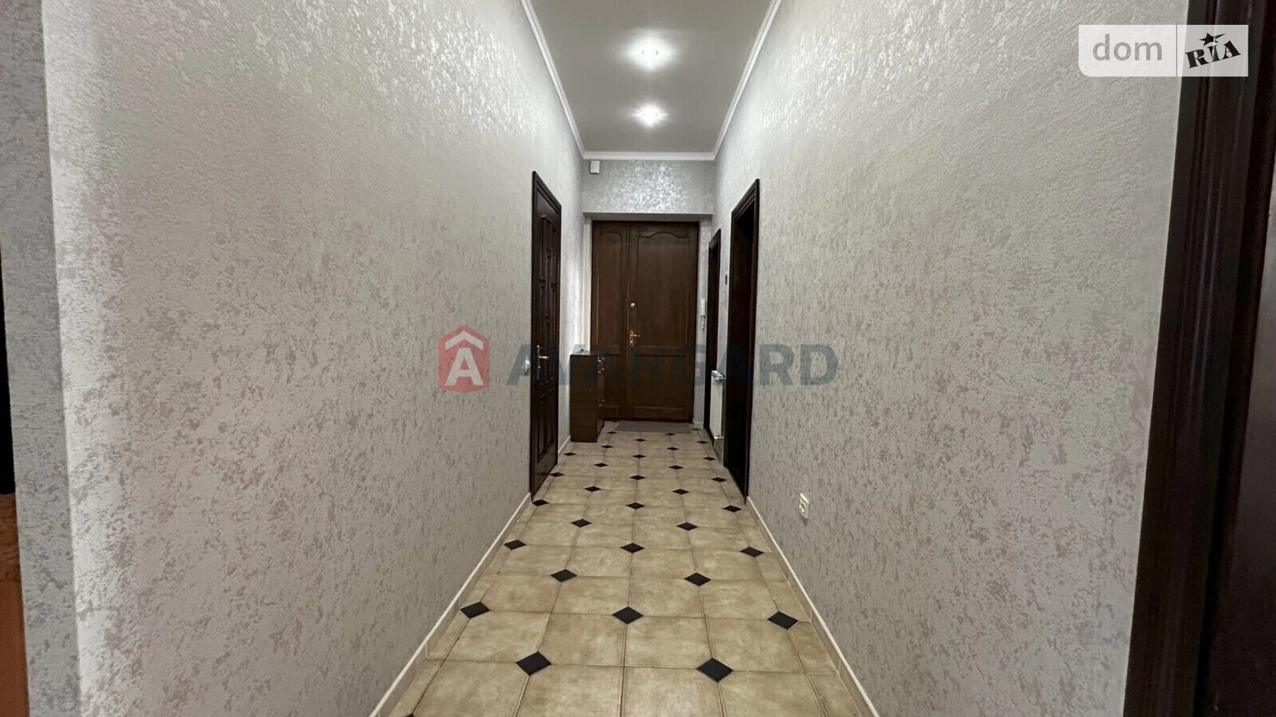 Продается 3-комнатная квартира 80 кв. м в Львове, ул. Коротка, 2 - фото 3