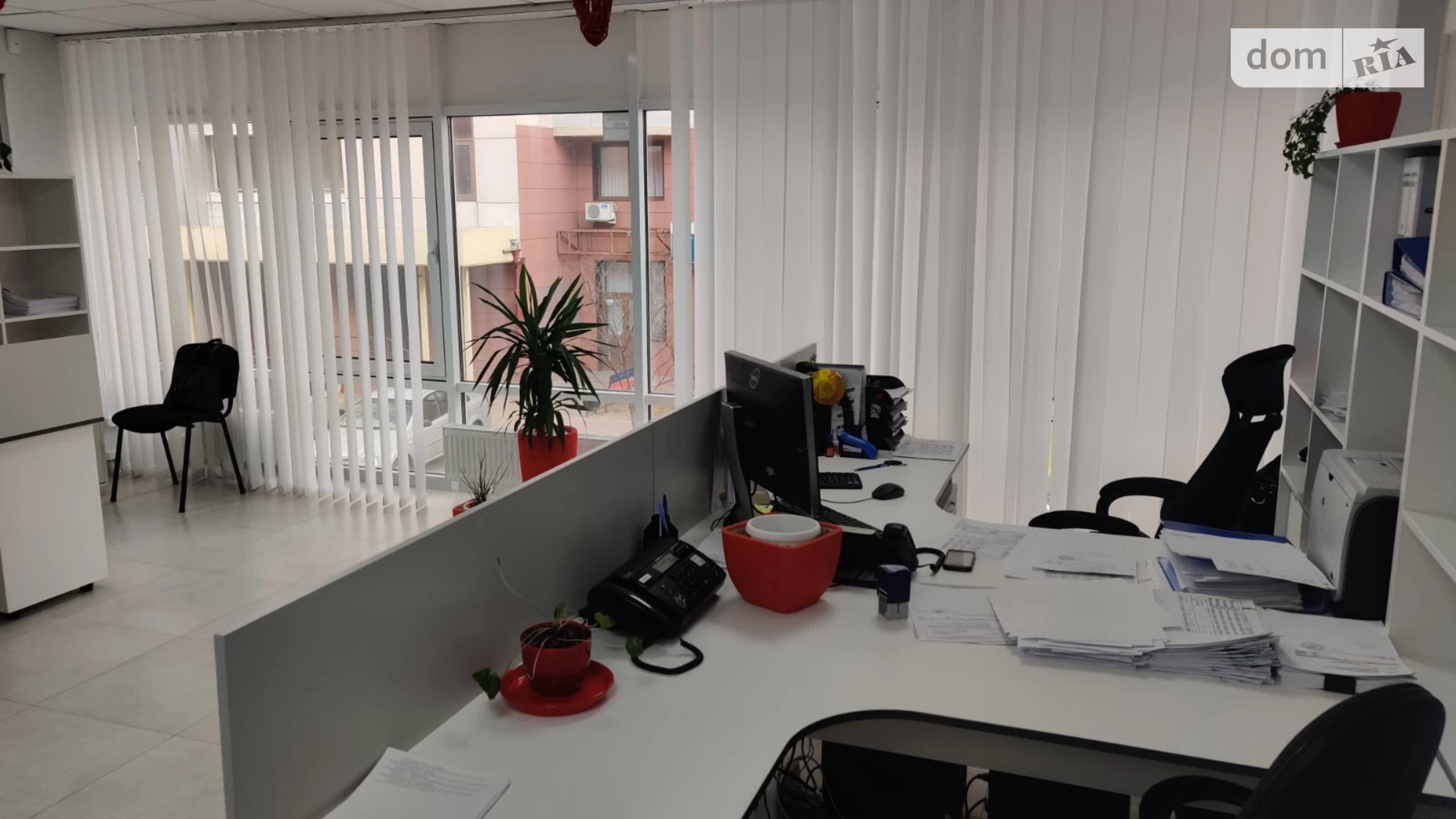 Продается офис 142.3 кв. м в бизнес-центре, цена: 185000 $ - фото 4
