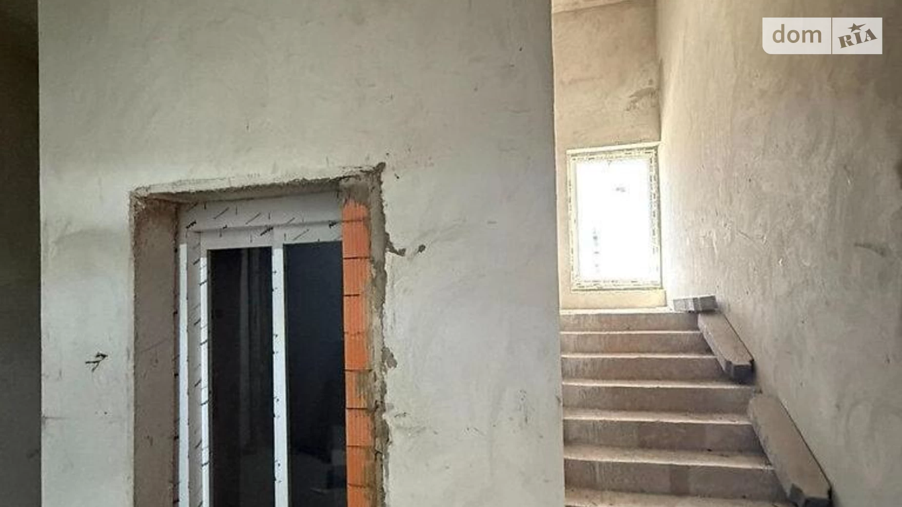 Продается 1-комнатная квартира 42 кв. м в Ужгороде, ул. Богомольца, 29 - фото 4