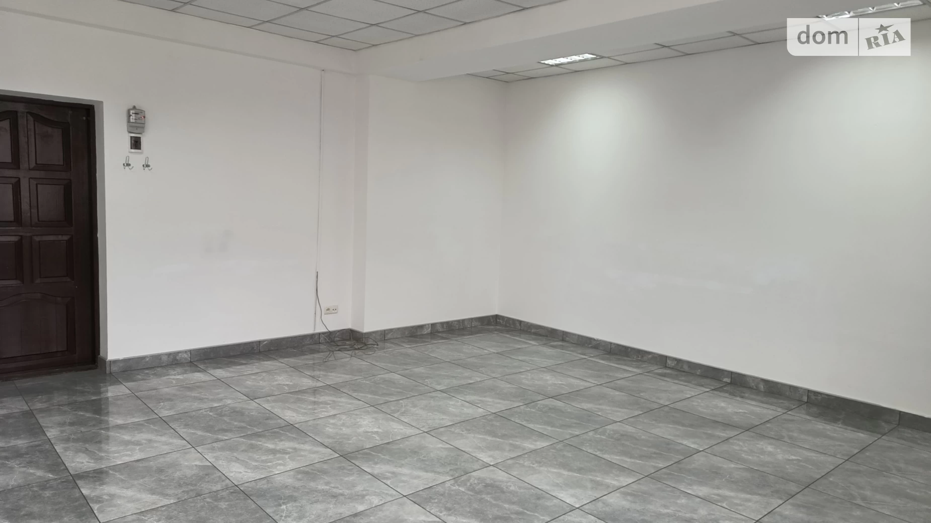 Здається в оренду офіс 33.5 кв. м в бізнес-центрі, цена: 5700 грн - фото 5