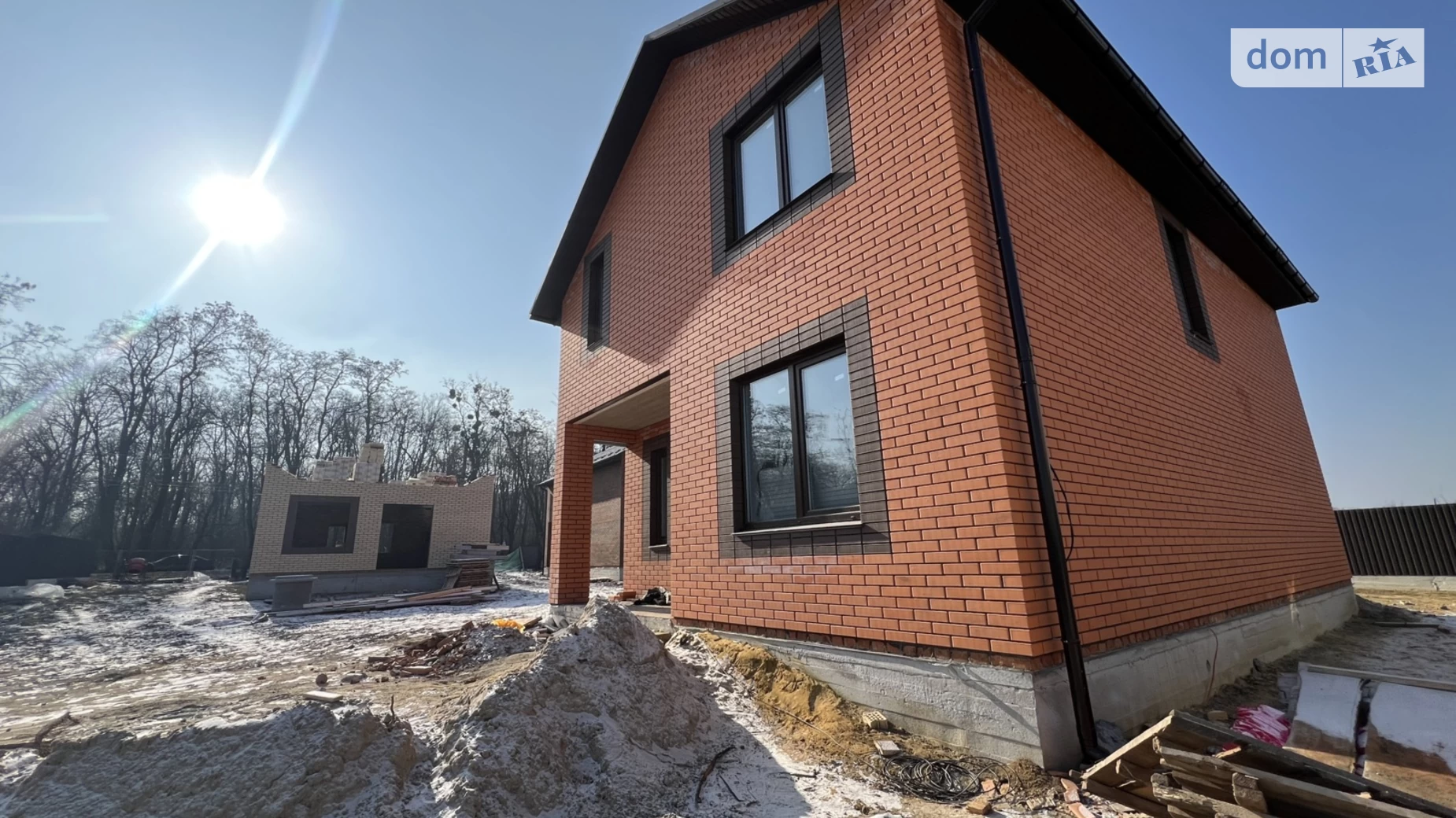 Продается дом на 2 этажа 125 кв. м с подвалом, цена: 95000 $ - фото 4
