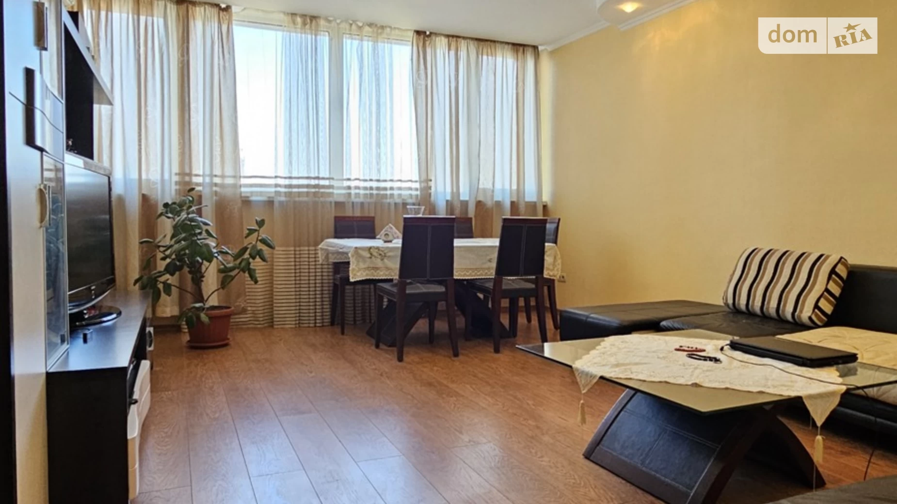 Продається 2-кімнатна квартира 77.8 кв. м у Одесі, вул. Старицького - фото 4