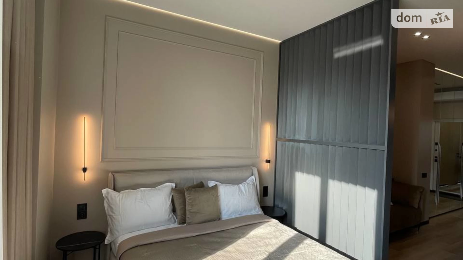 Продается 1-комнатная квартира 37 кв. м в Киеве, ул. Андрея Верхогляда(Драгомирова), 14А - фото 2