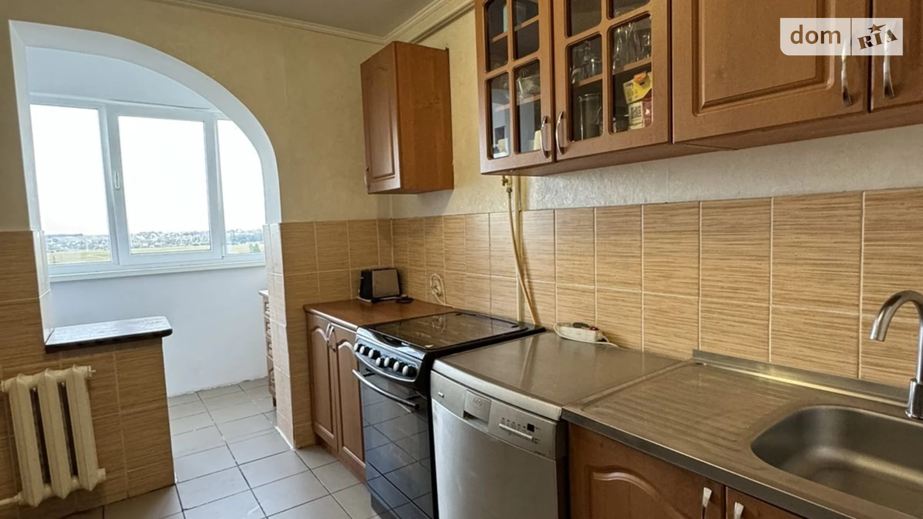 Продается 3-комнатная квартира 66 кв. м в Ровно, ул. Волынской Дивизии, 11А - фото 3