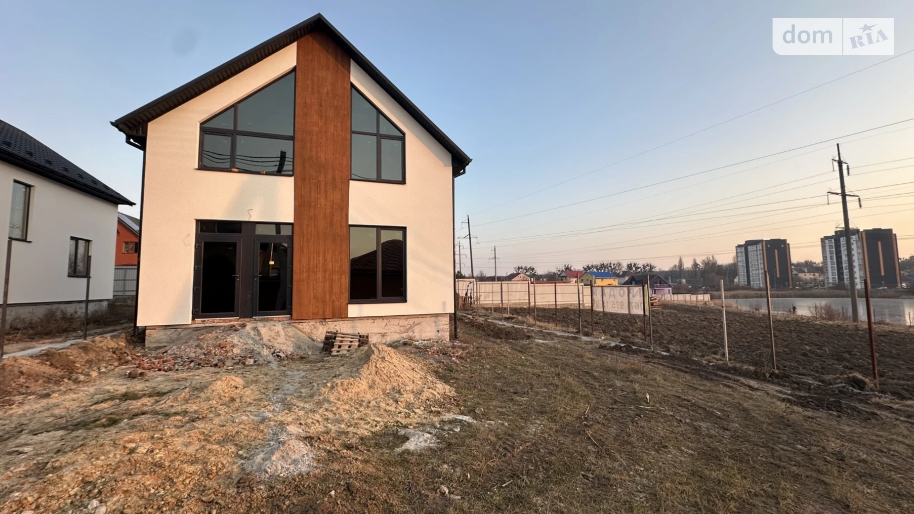 Продається будинок 2 поверховий 130 кв. м з садом, цена: 129990 $ - фото 3