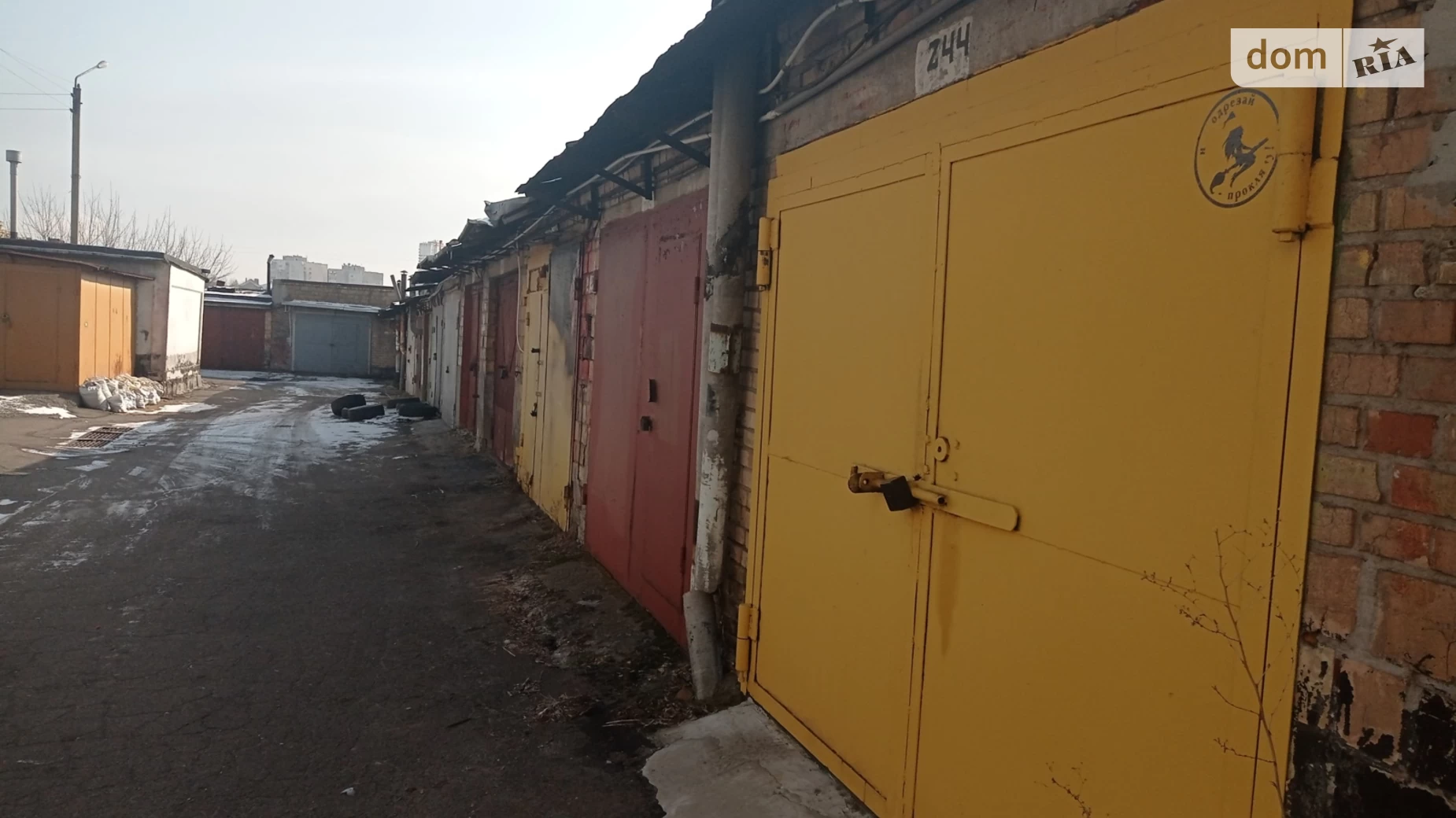 Продається окремий гараж під легкове авто на 27 кв. м, цена: 6300 $ - фото 3