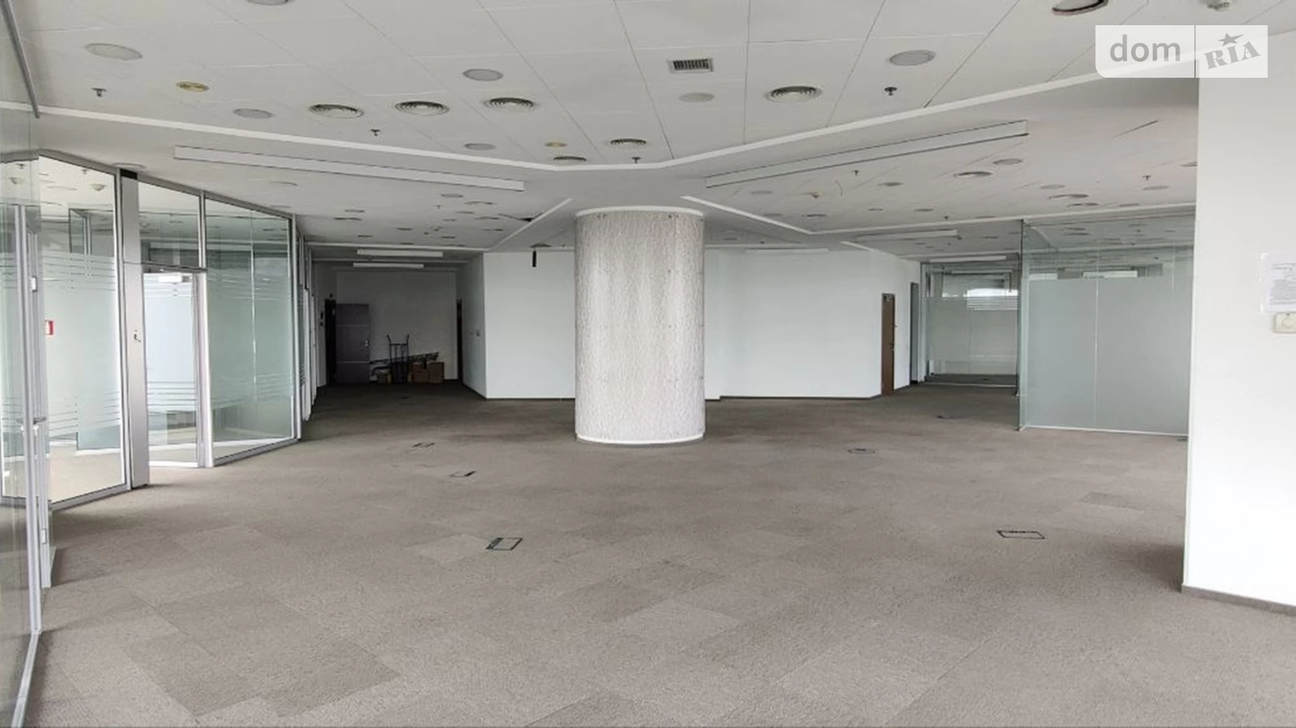 Сдается в аренду офис 645 кв. м в бизнес-центре, цена: 27400 $ - фото 4