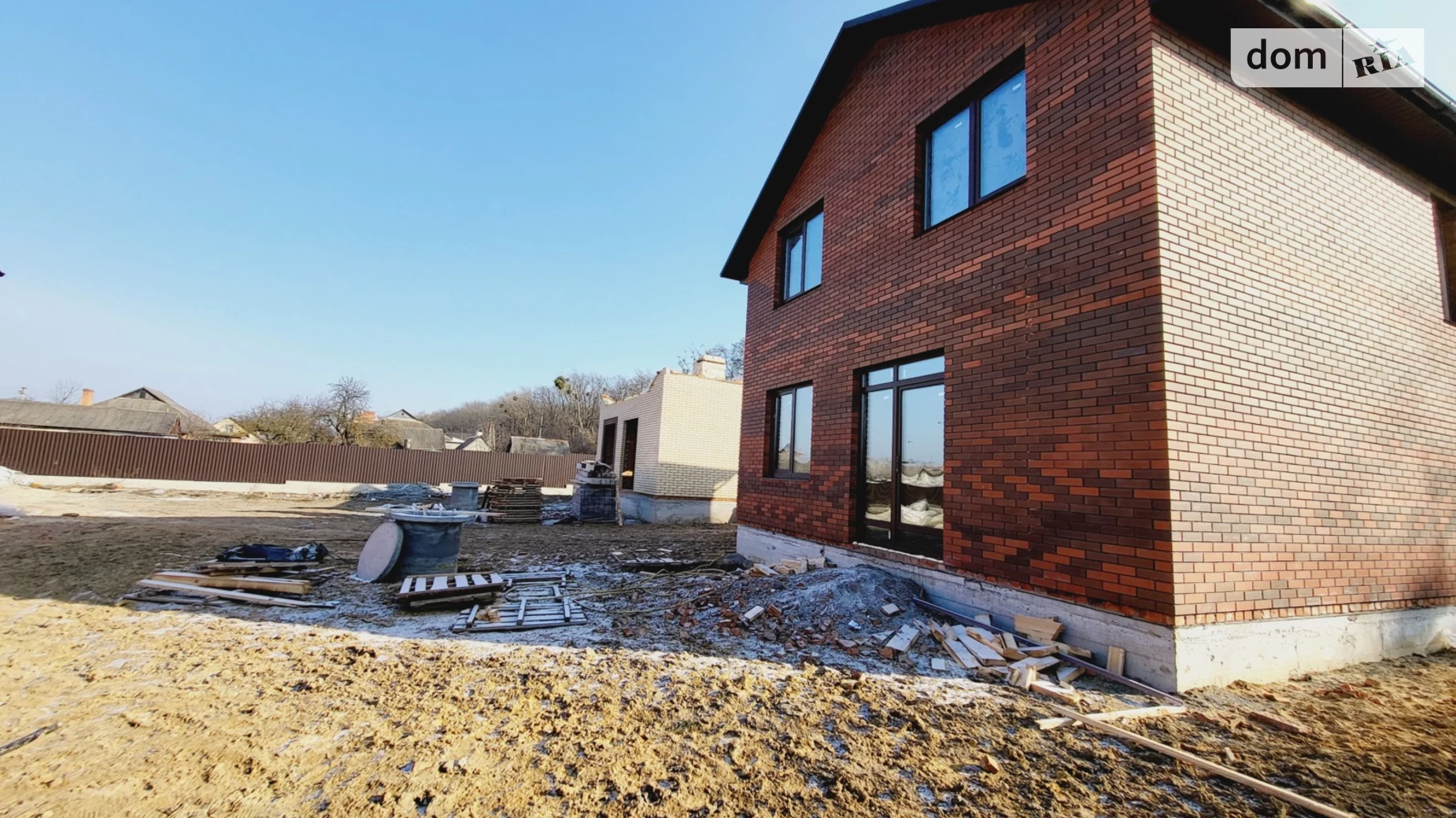 Продается дом на 2 этажа 125 кв. м с гаражом, цена: 95000 $ - фото 3