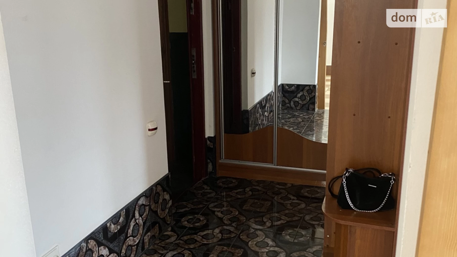 Продается 1-комнатная квартира 36 кв. м в Ивано-Франковске, ул. Миколайчука Ивана, 13 - фото 5