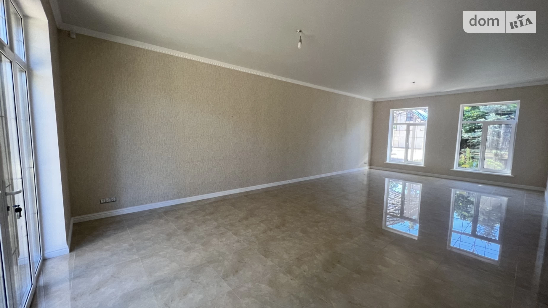 Продается дом на 2 этажа 268.8 кв. м с камином, цена: 400000 $ - фото 5