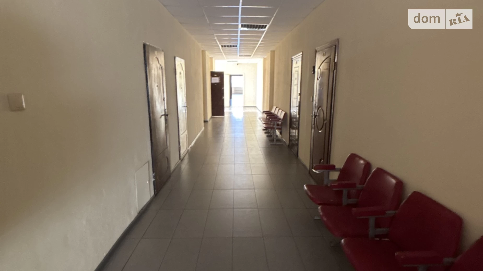 Сдается в аренду офис 17 кв. м в бизнес-центре, цена: 136 $ - фото 3