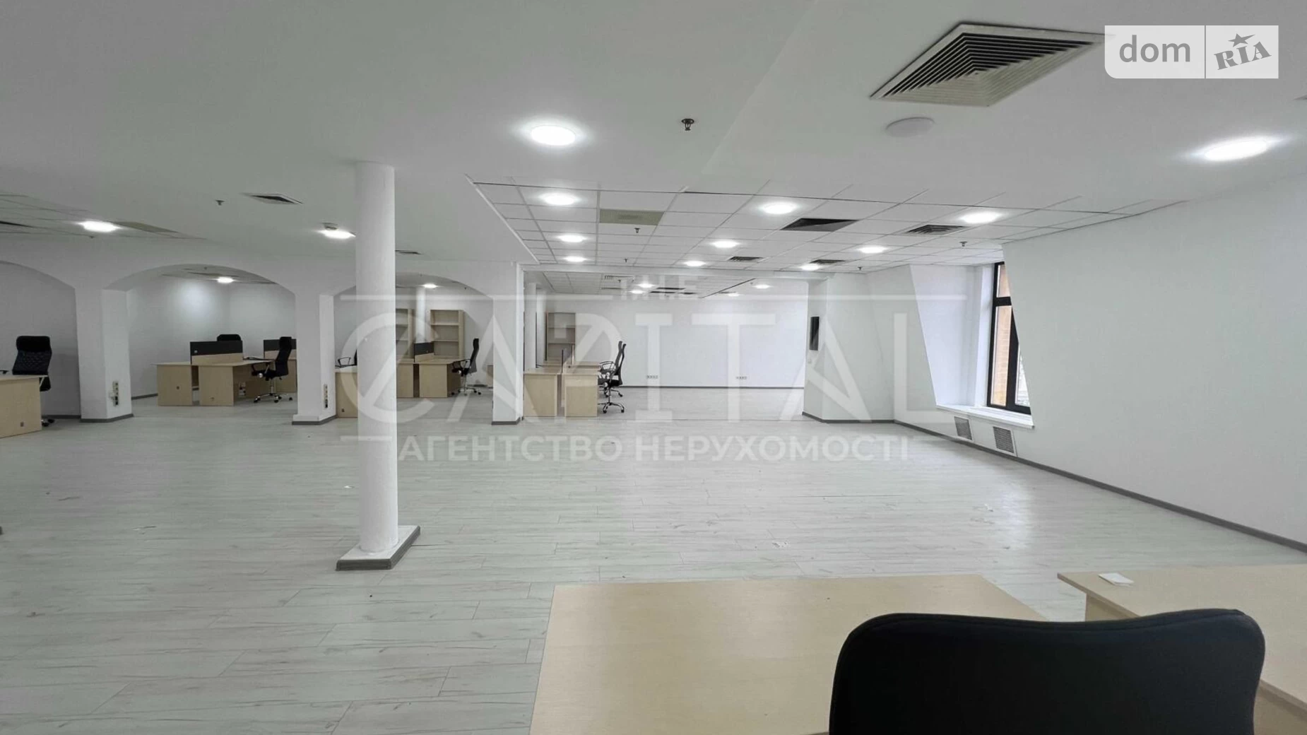Здається в оренду офіс 234 кв. м в бізнес-центрі, цена: 4680 $ - фото 2