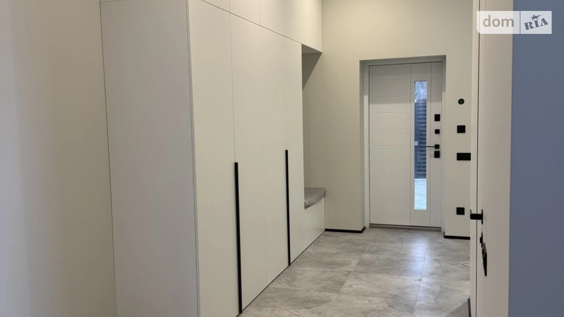 Продается дом на 2 этажа 200 кв. м с мансардой, цена: 420000 $ - фото 3