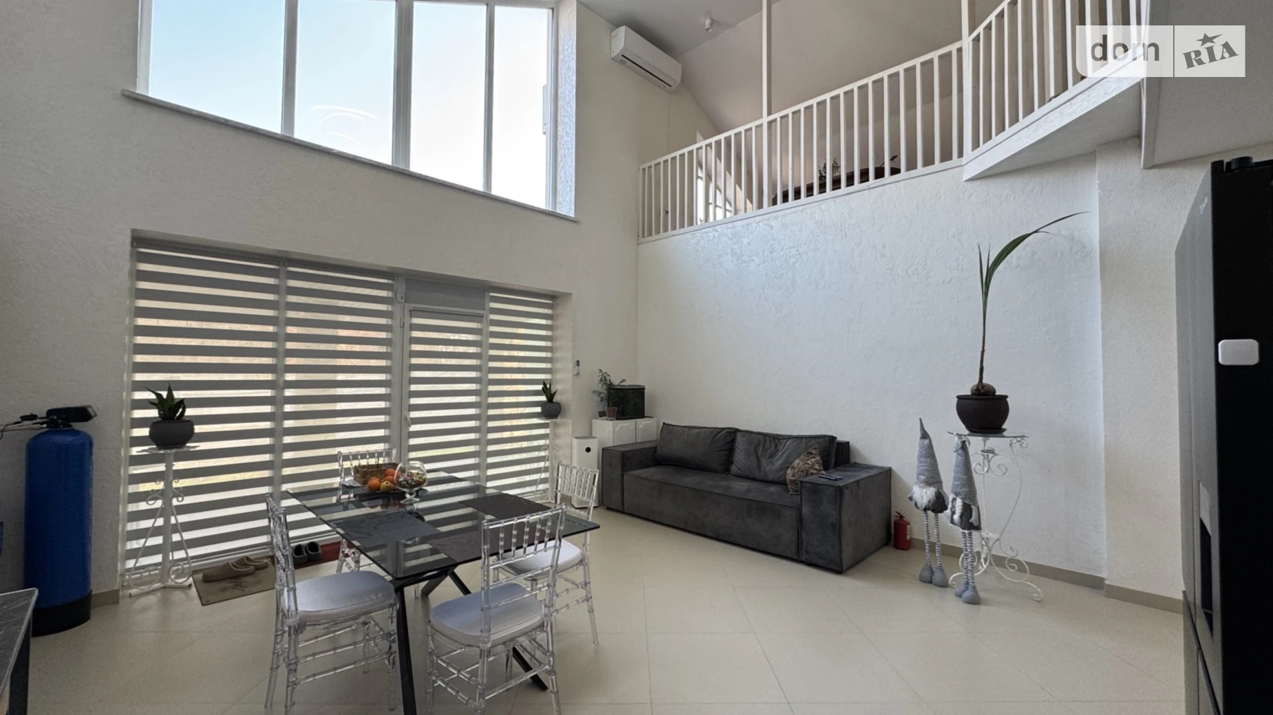 Продается дом на 2 этажа 160 кв. м с гаражом, цена: 170000 $ - фото 3