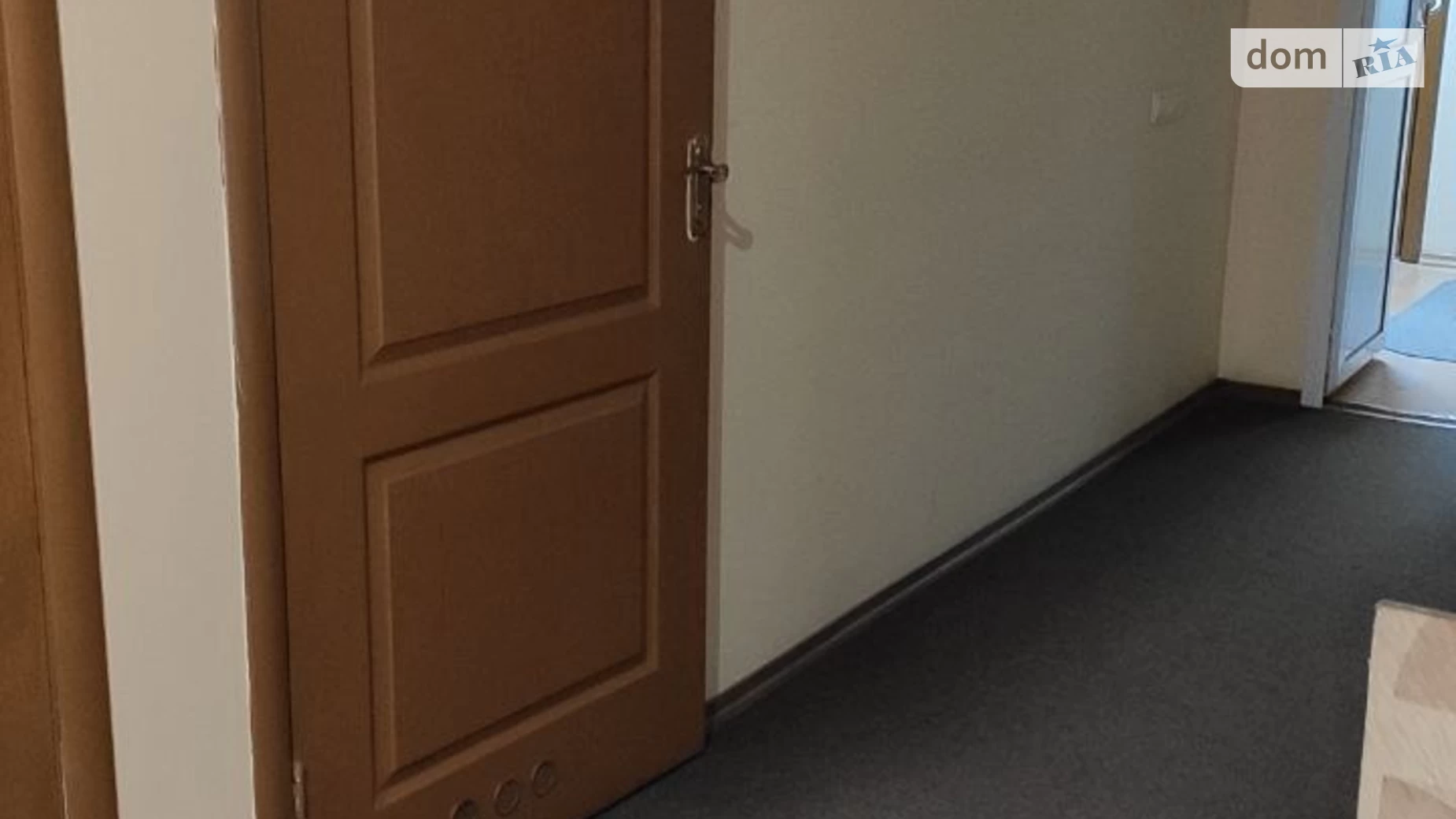 Продается офис 12.3 кв. м в бизнес-центре, цена: 8300 $ - фото 3