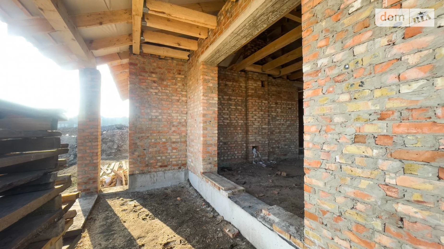 Продается одноэтажный дом 110 кв. м с балконом, цена: 70000 $ - фото 5