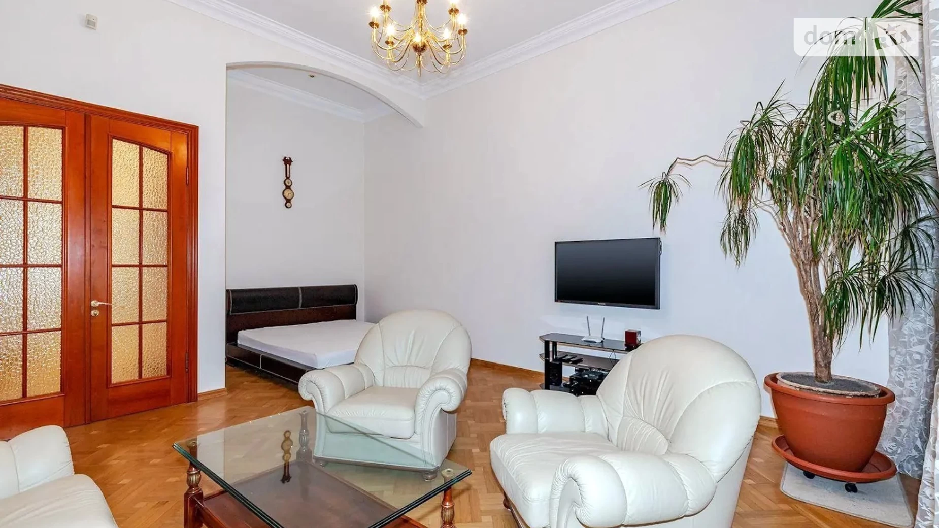 Сдается в аренду 3-комнатная квартира 150 кв. м в Киеве, ул. Саксаганского, 58 - фото 2
