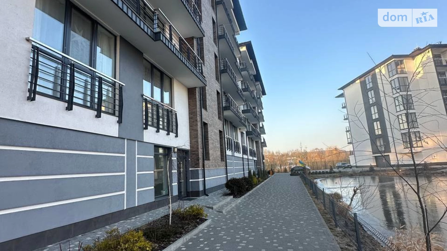 Продается 3-комнатная квартира 127 кв. м в Брюховичах, ул. Львовская, 33Б - фото 2