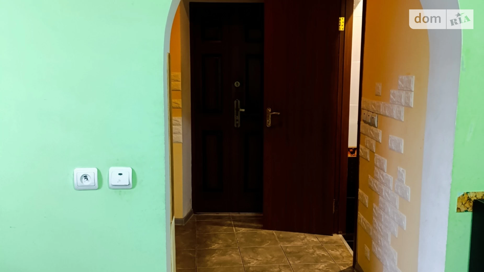Продається 2-кімнатна квартира 68 кв. м у Чернівцях, вул. Головна - фото 3