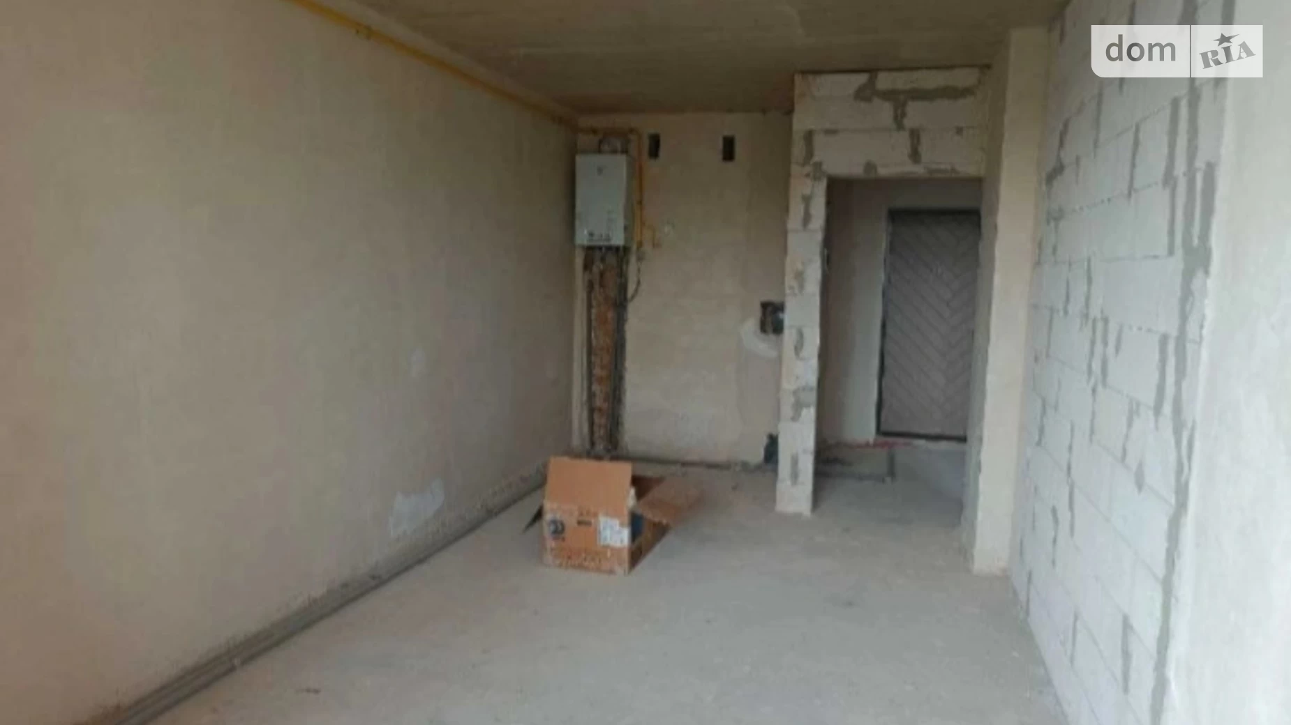 Продается 1-комнатная квартира 46 кв. м в Черновцах - фото 2