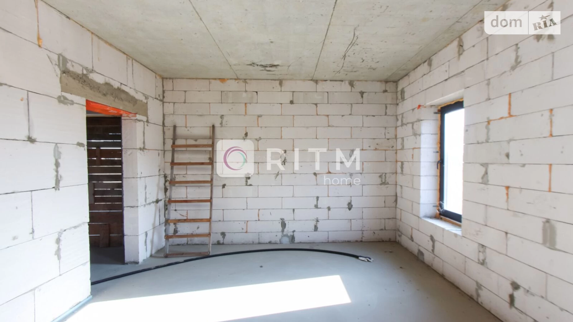 Продается дом на 3 этажа 90 кв. м с бассейном, цена: 55500 $ - фото 4